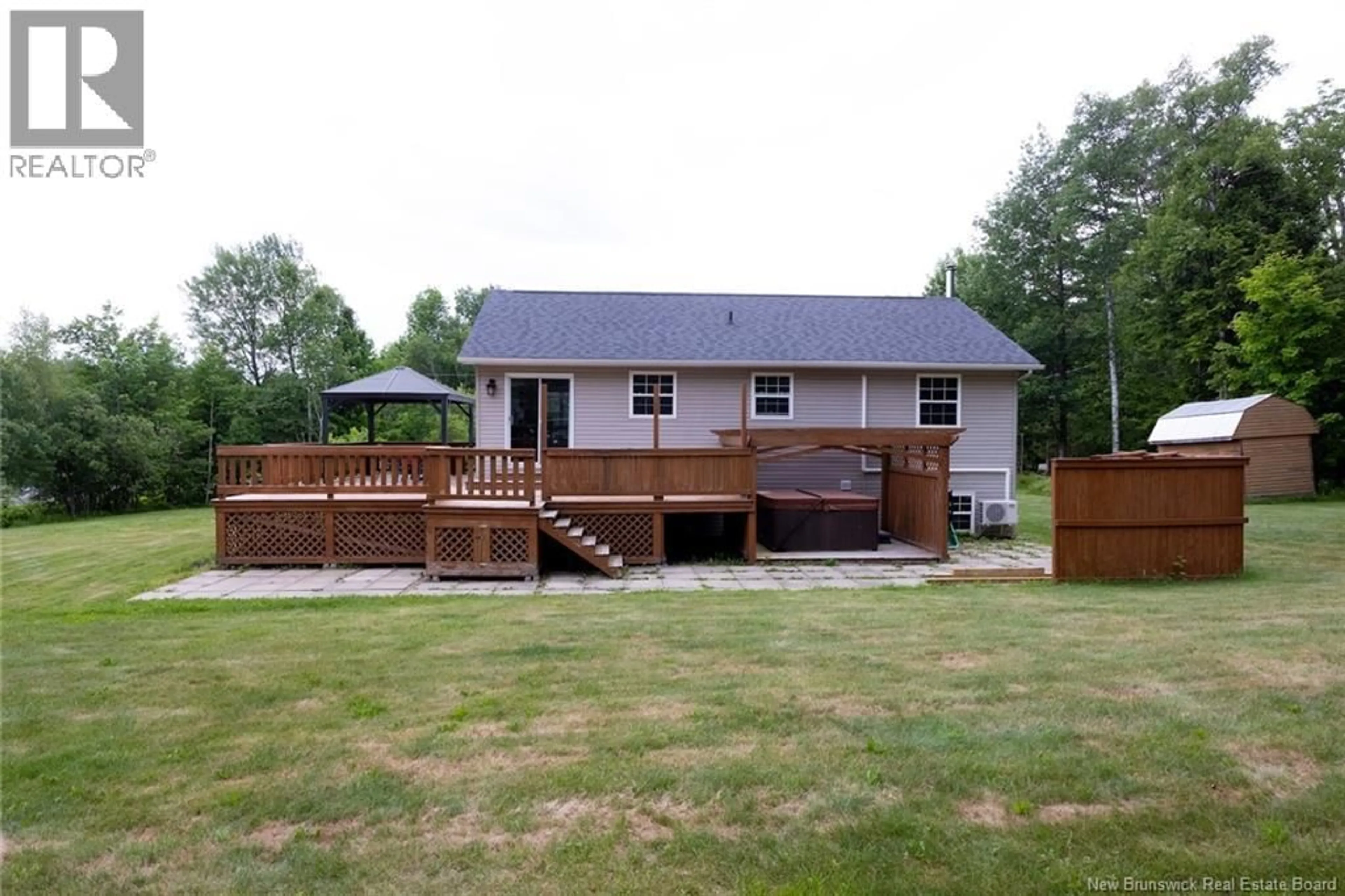 Unknown for 2 CHRISTOPHER CRESCENT, Upper Kingsclear New Brunswick E3E1T5