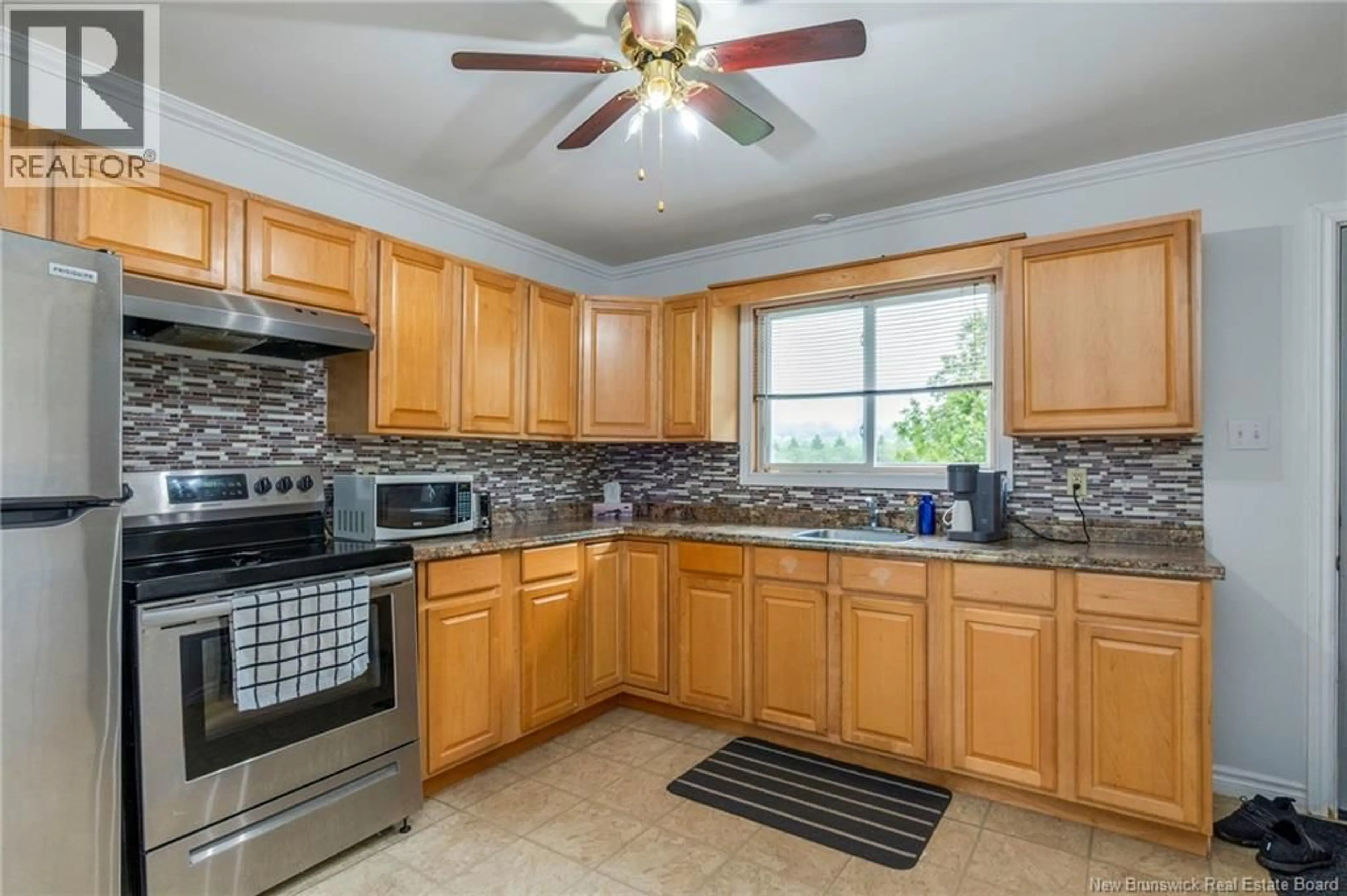 Standard kitchen, ceramic/tile floor for 97 GOLDEN GROVE ROAD, Saint John New Brunswick E2H1W6