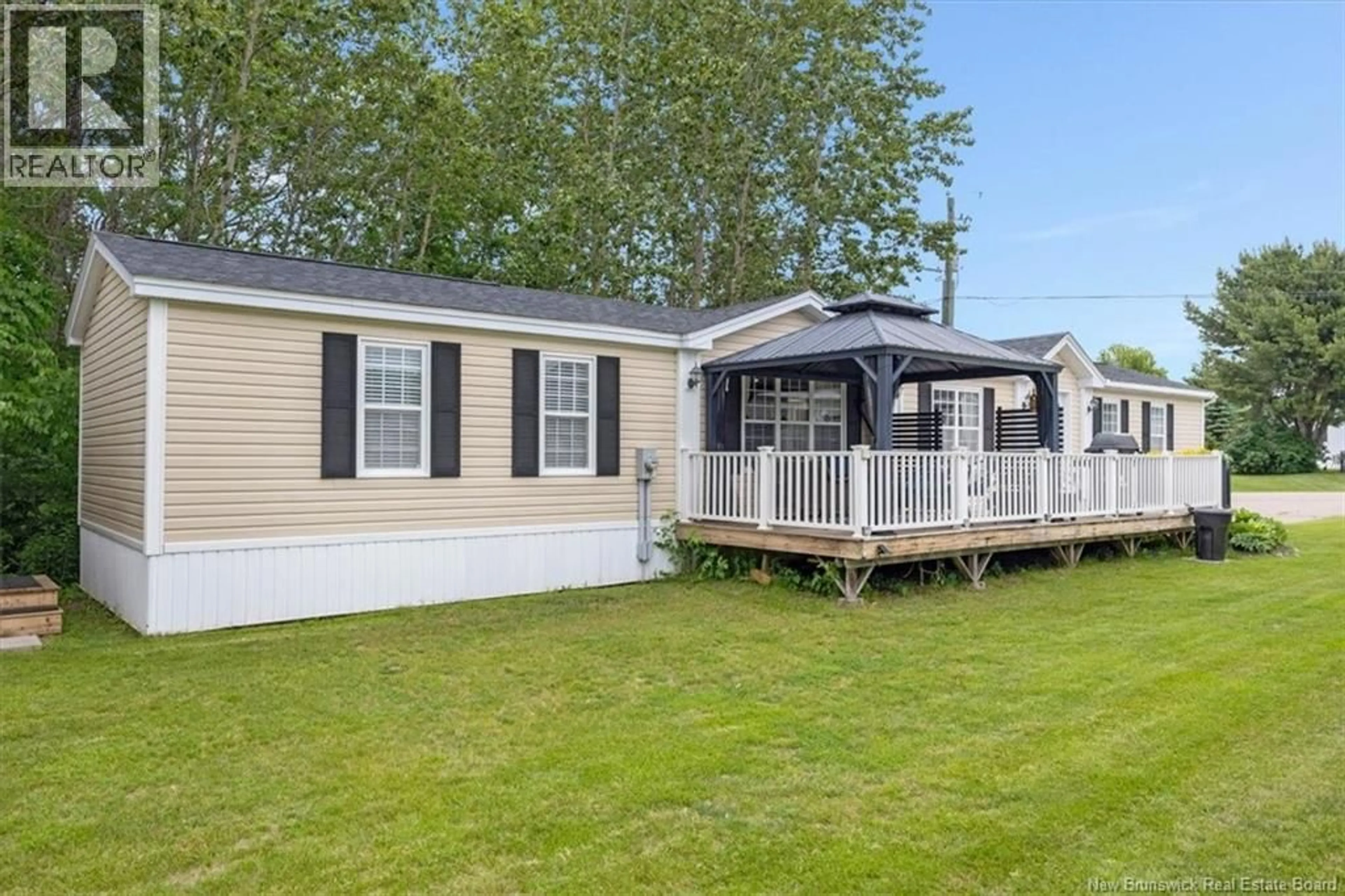 Home with vinyl exterior material, water/lake/river/ocean view for 89 NATURE TRAIL DRIVE, Sussex New Brunswick E4E0C5