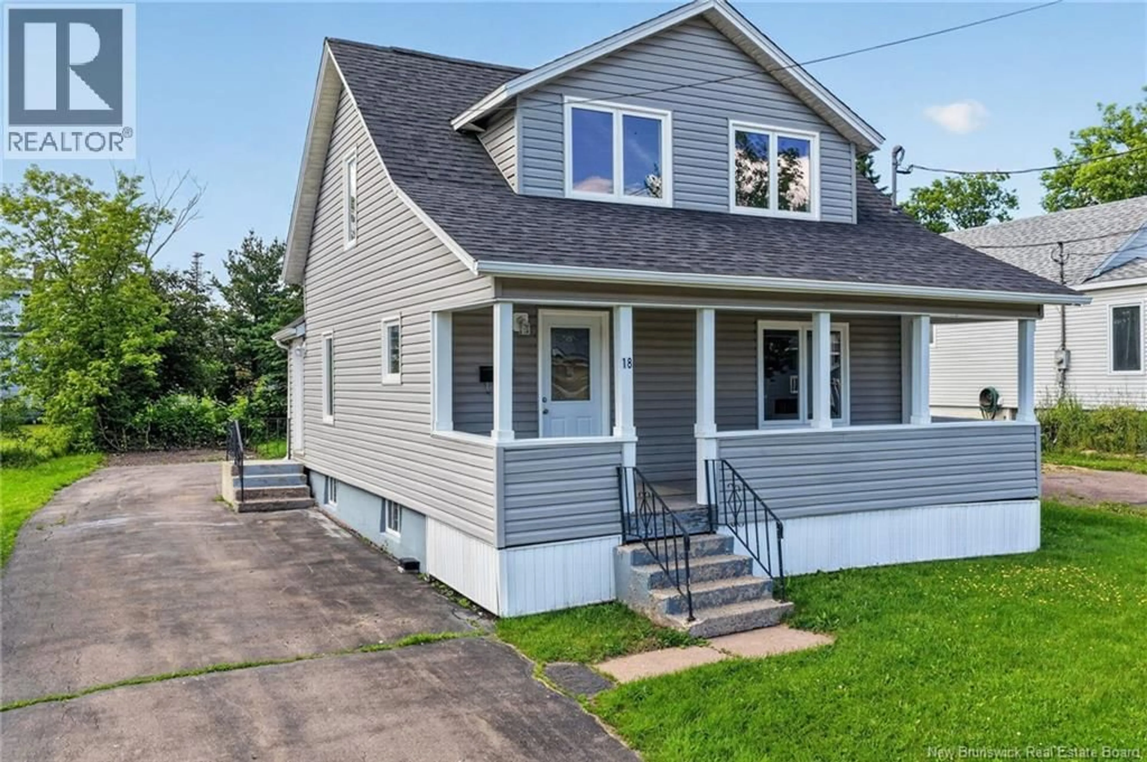 Home with vinyl exterior material, street for 18 SEAMAN STREET, Moncton New Brunswick E1A4B6