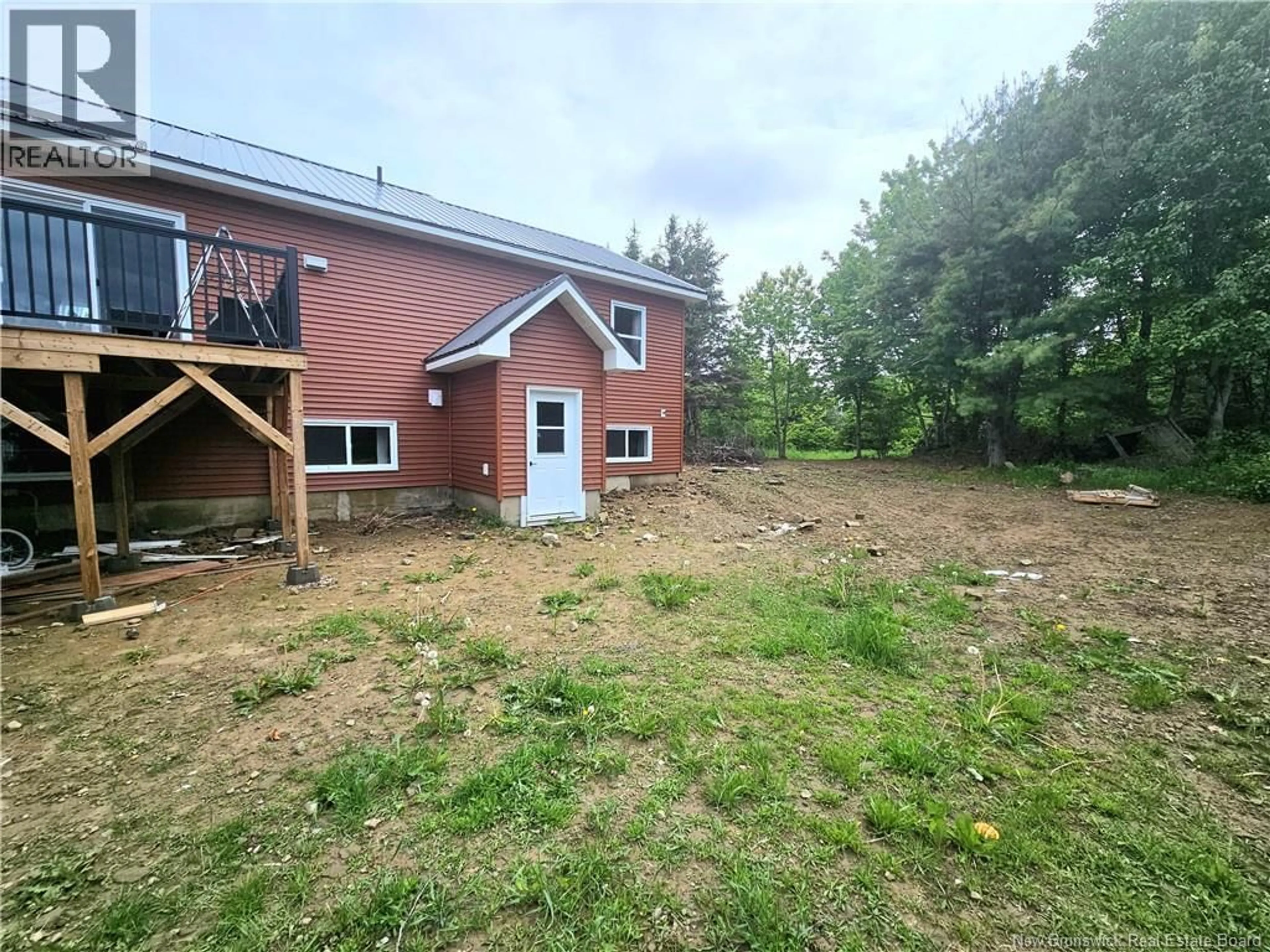 A pic from outside/outdoor area/front of a property/back of a property/a pic from drone, building for 805 PRINCIPALE, Petit-Paquetville New Brunswick E8R1G9