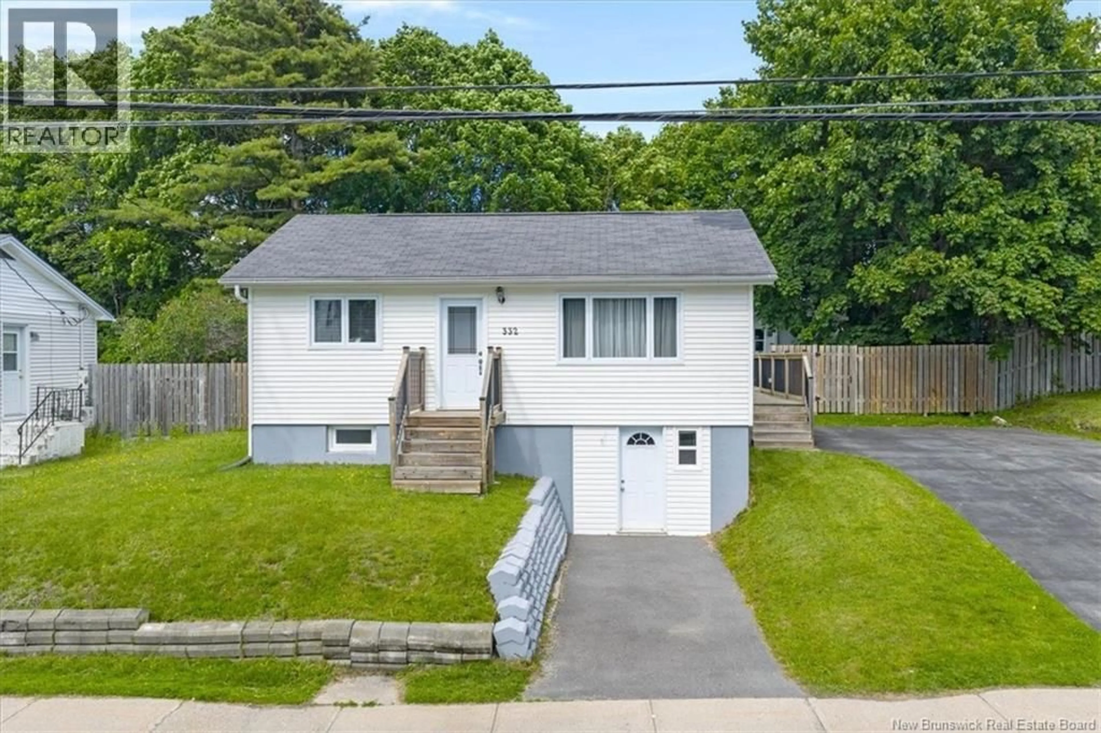 A pic from outside/outdoor area/front of a property/back of a property/a pic from drone, street for 332 MILLIDGE AVENUE, Saint John New Brunswick E2K2N1