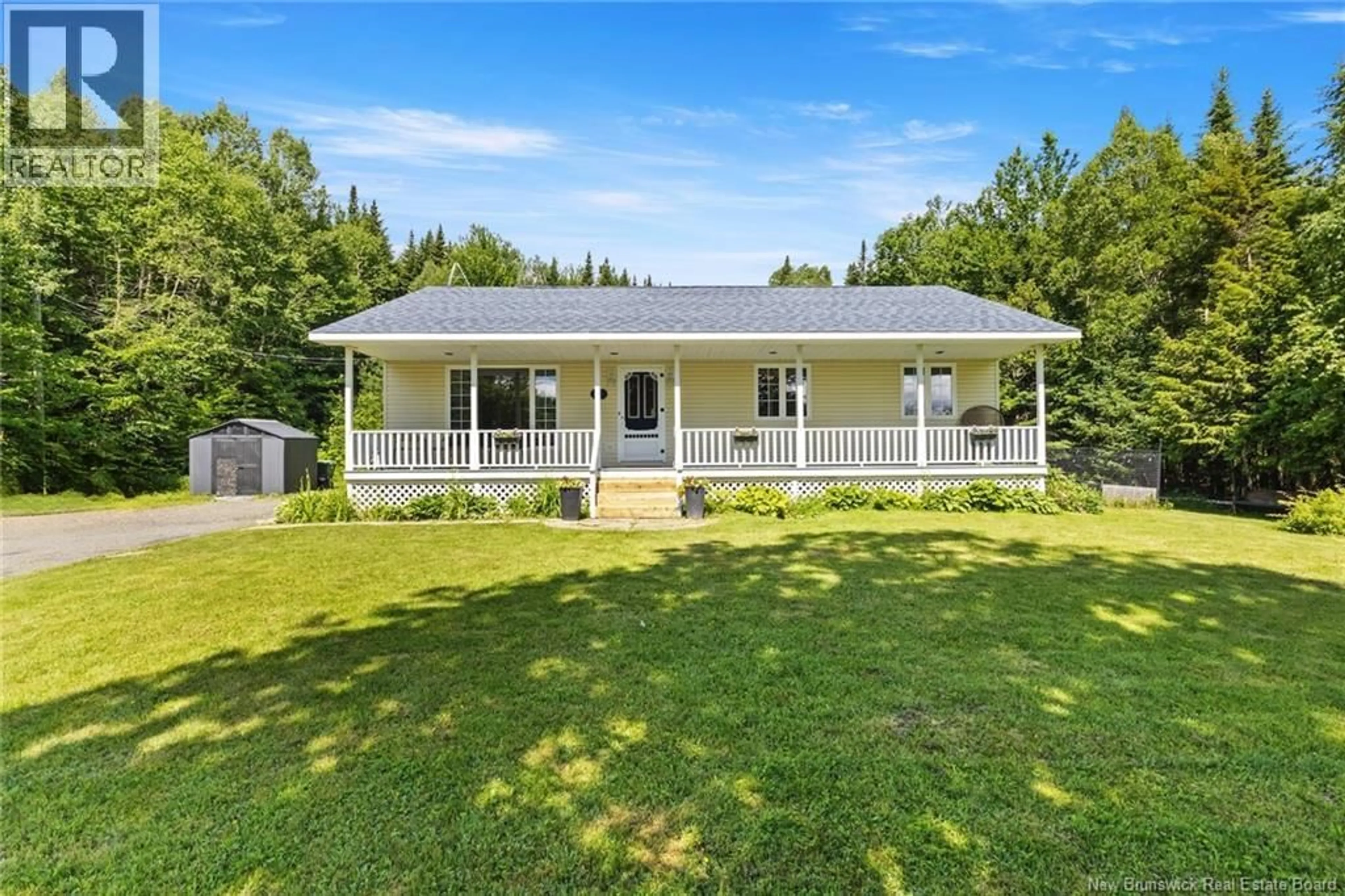 Home with vinyl exterior material, unknown for 683 ROUTE 148, Nashwaak Village New Brunswick E6C1M3