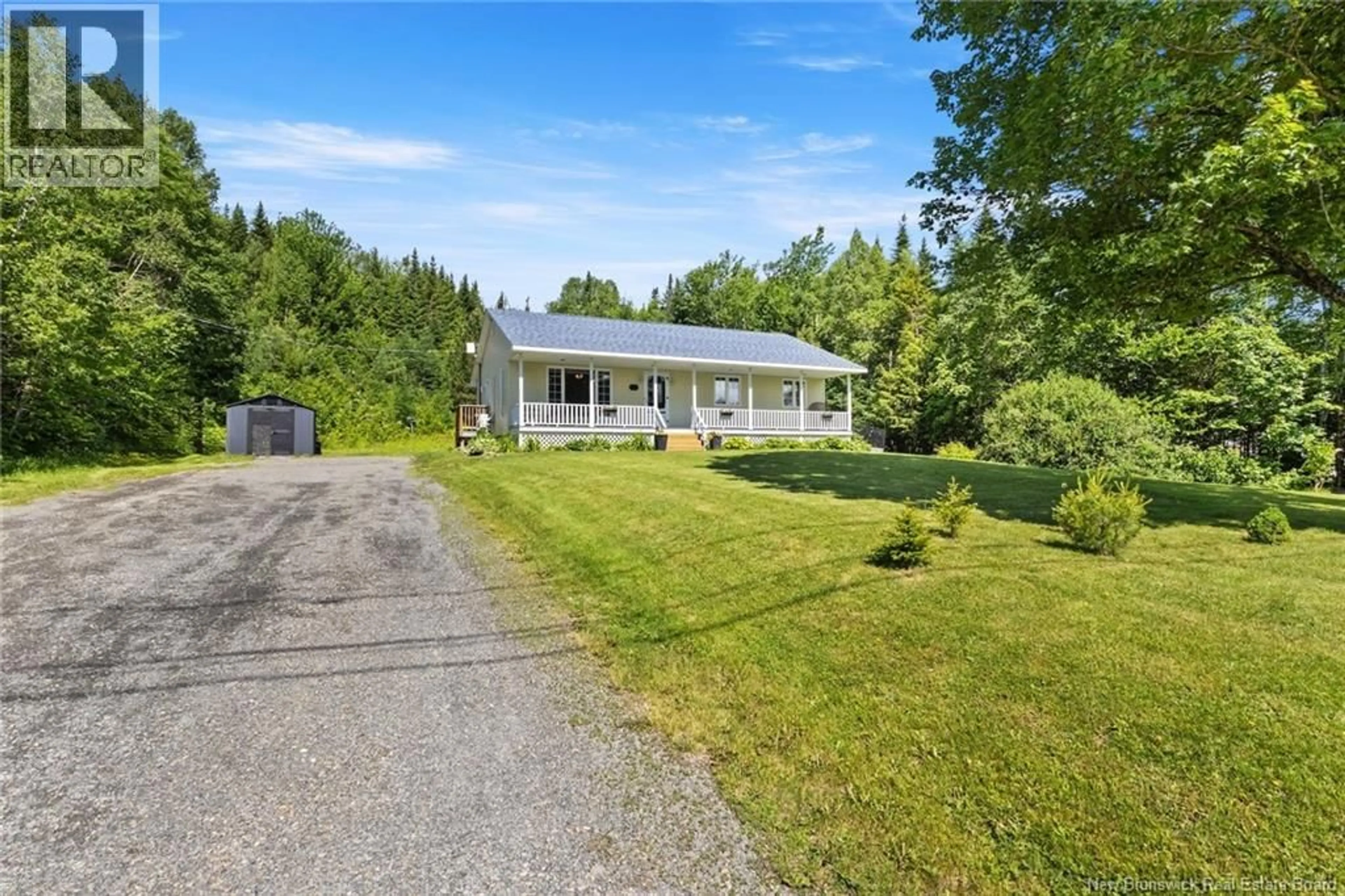 A pic from outside/outdoor area/front of a property/back of a property/a pic from drone, unknown for 683 ROUTE 148, Nashwaak Village New Brunswick E6C1M3