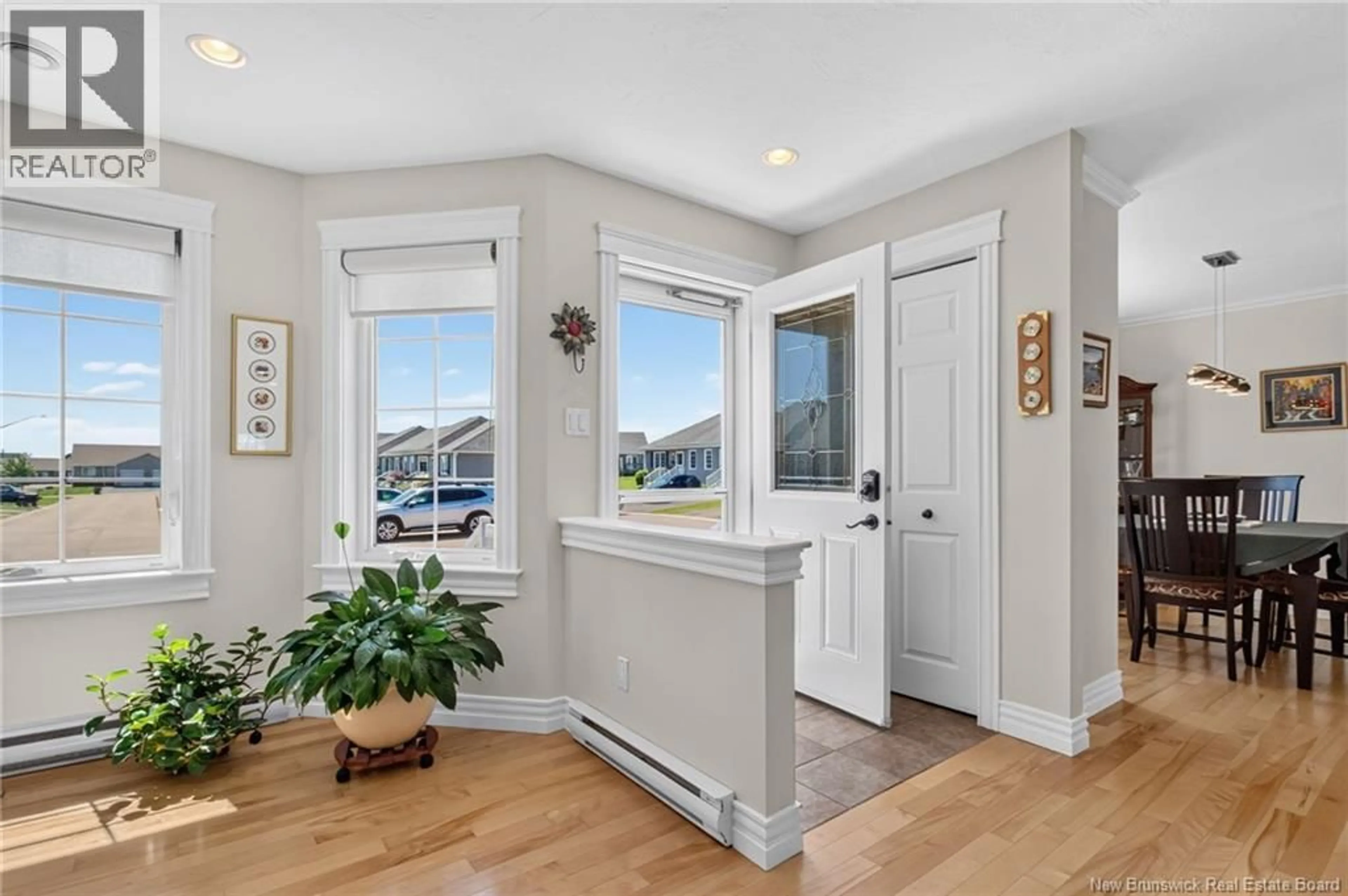 Indoor entryway for 127 AMBERLEY COURT, Riverview New Brunswick E1B0H4