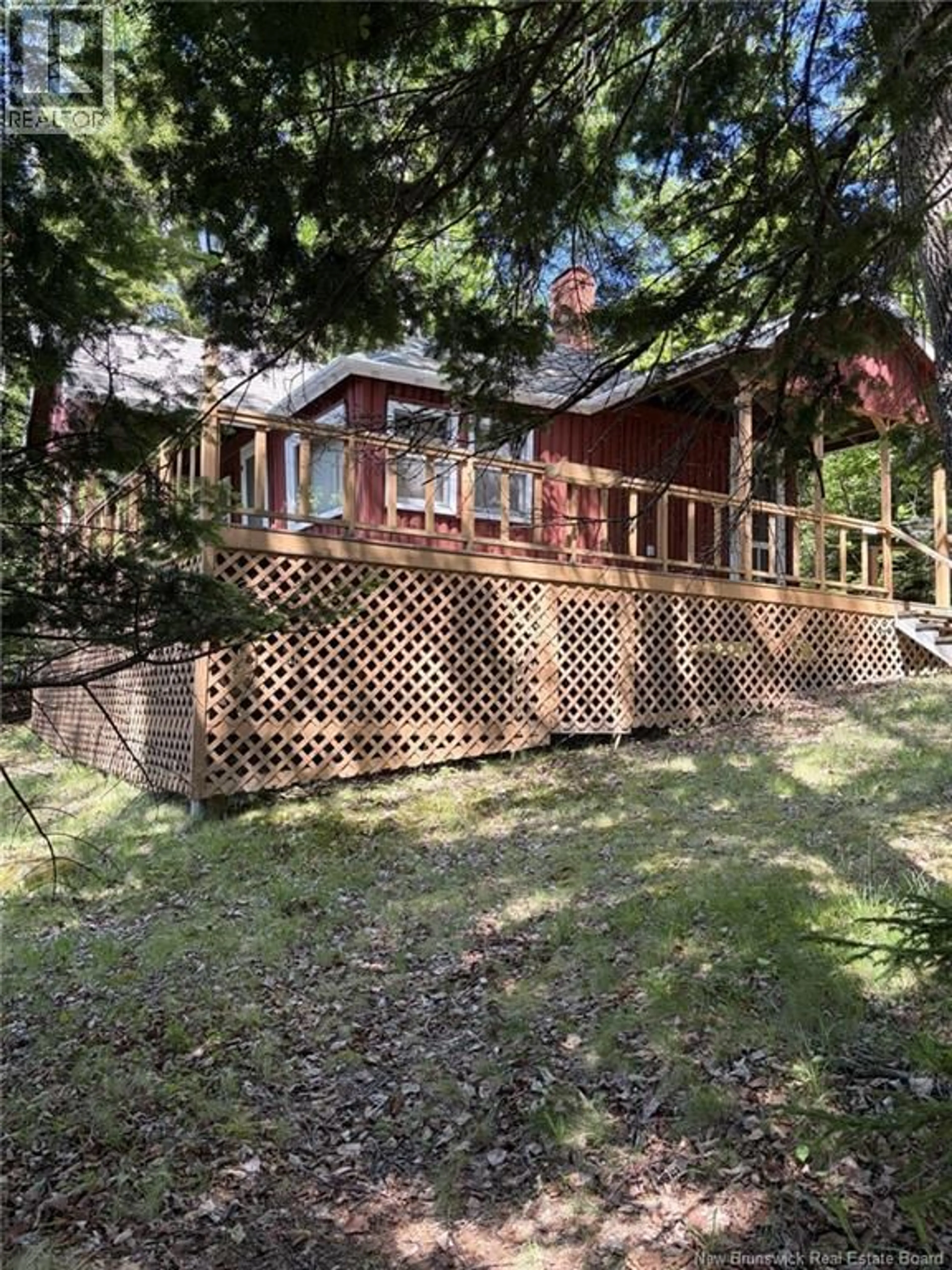 A pic from outside/outdoor area/front of a property/back of a property/a pic from drone, water/lake/river/ocean view for 00 CHAMPLAIN DRIVE, Dufferin New Brunswick E3L3S1