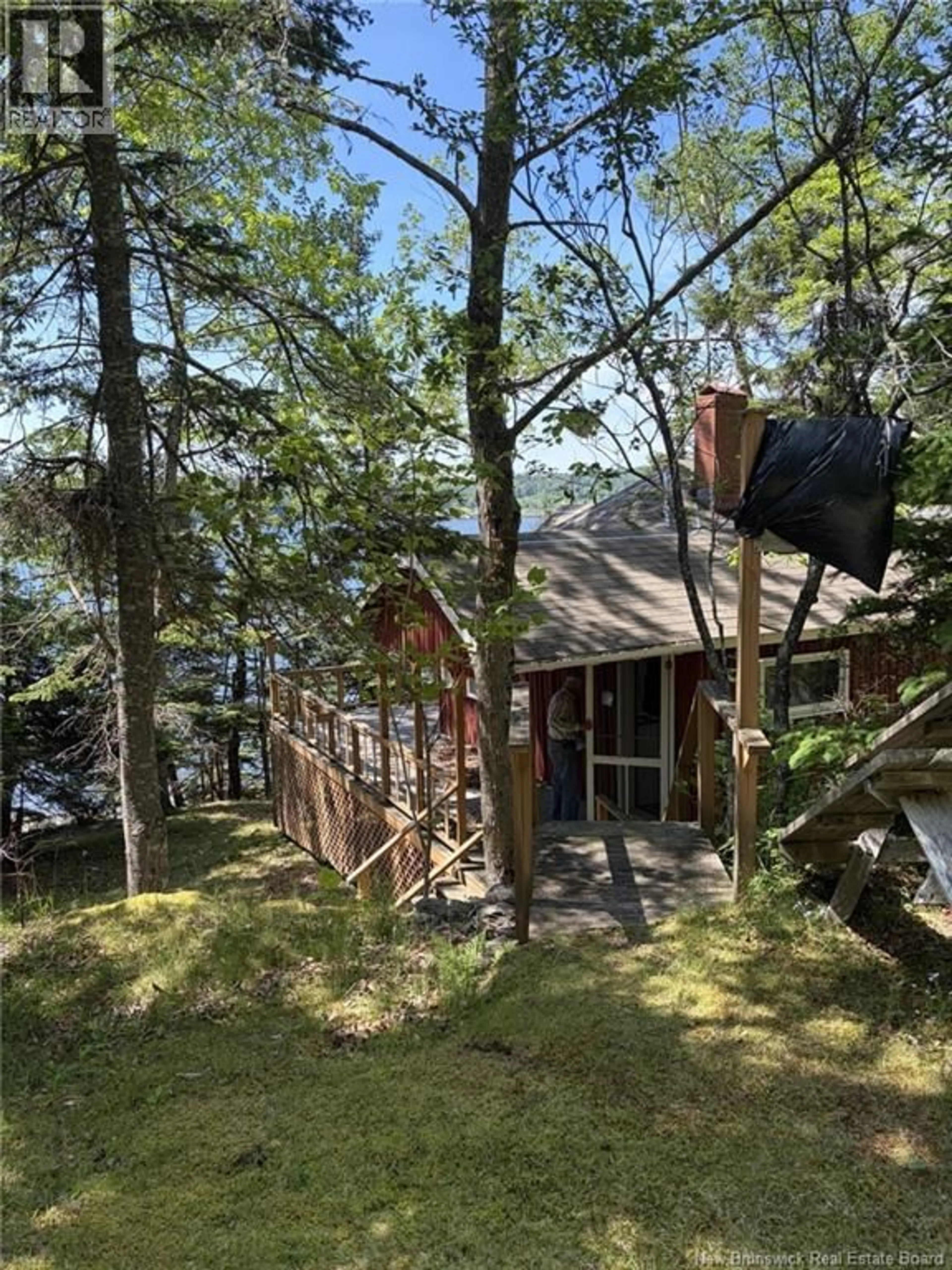 Shed for 00 CHAMPLAIN DRIVE, Dufferin New Brunswick E3L3S1