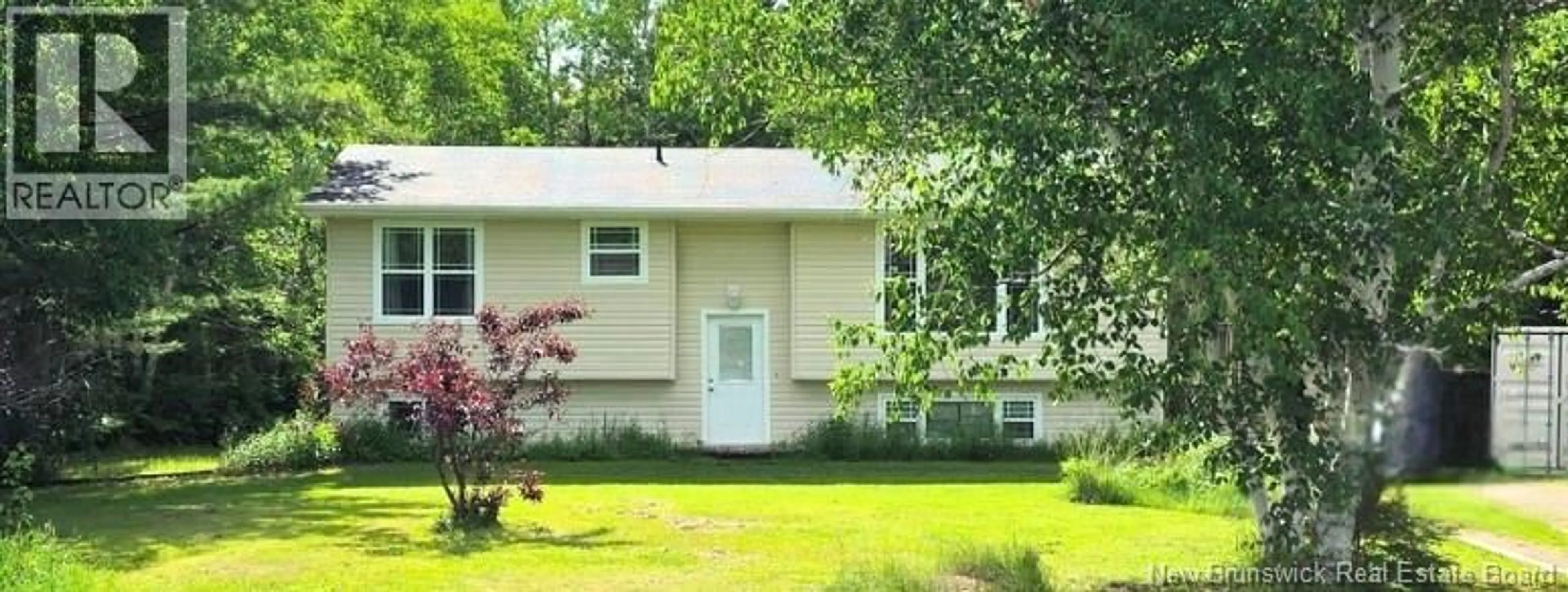 Home with vinyl exterior material, street for 40 MICHAEL AVENUE, Hanwell New Brunswick E3C2A5