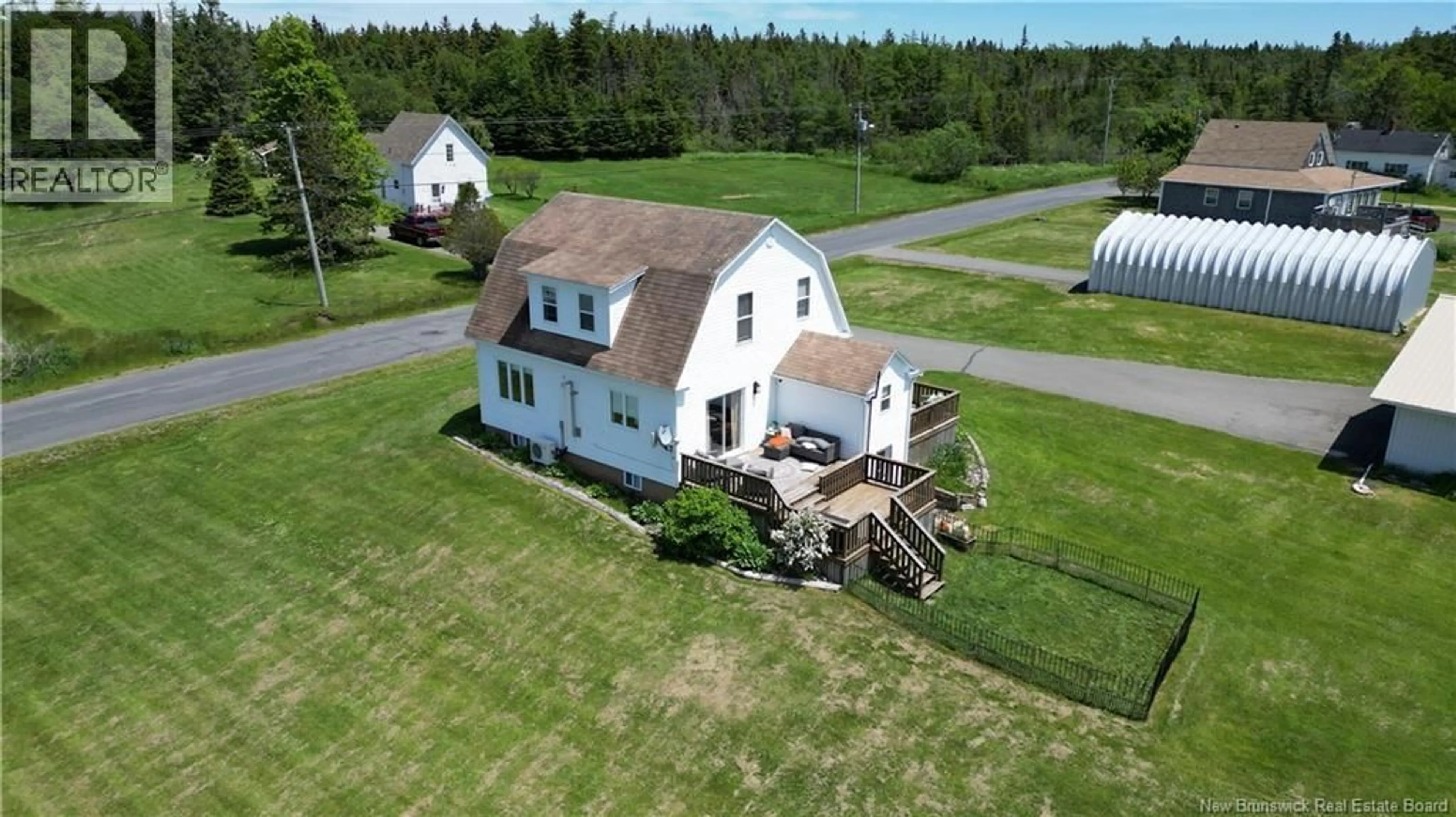 A pic from outside/outdoor area/front of a property/back of a property/a pic from drone, building for 14 THOROUGHFARE ROAD, Grand Manan New Brunswick E5G1G6