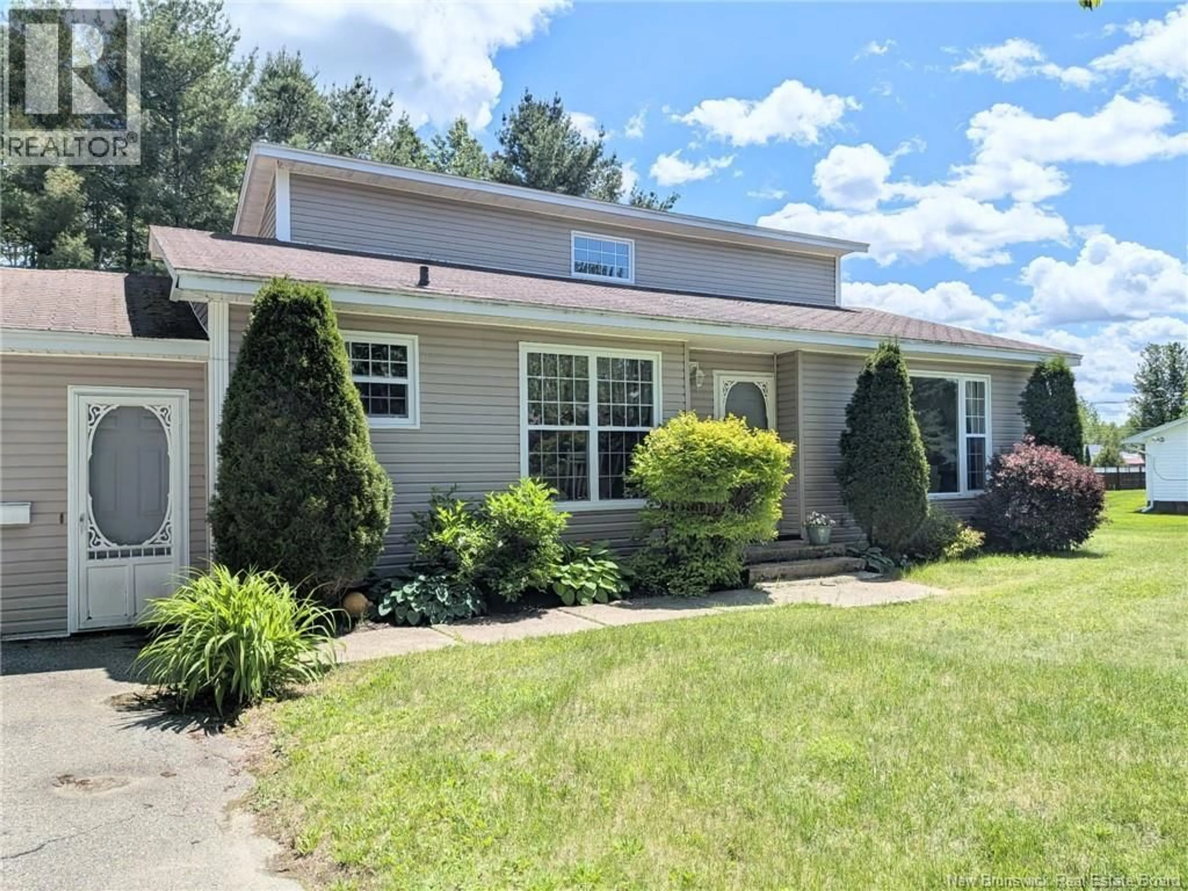 Home with vinyl exterior material, street for 8 FENTON STREET, Miramichi New Brunswick E1N3G3