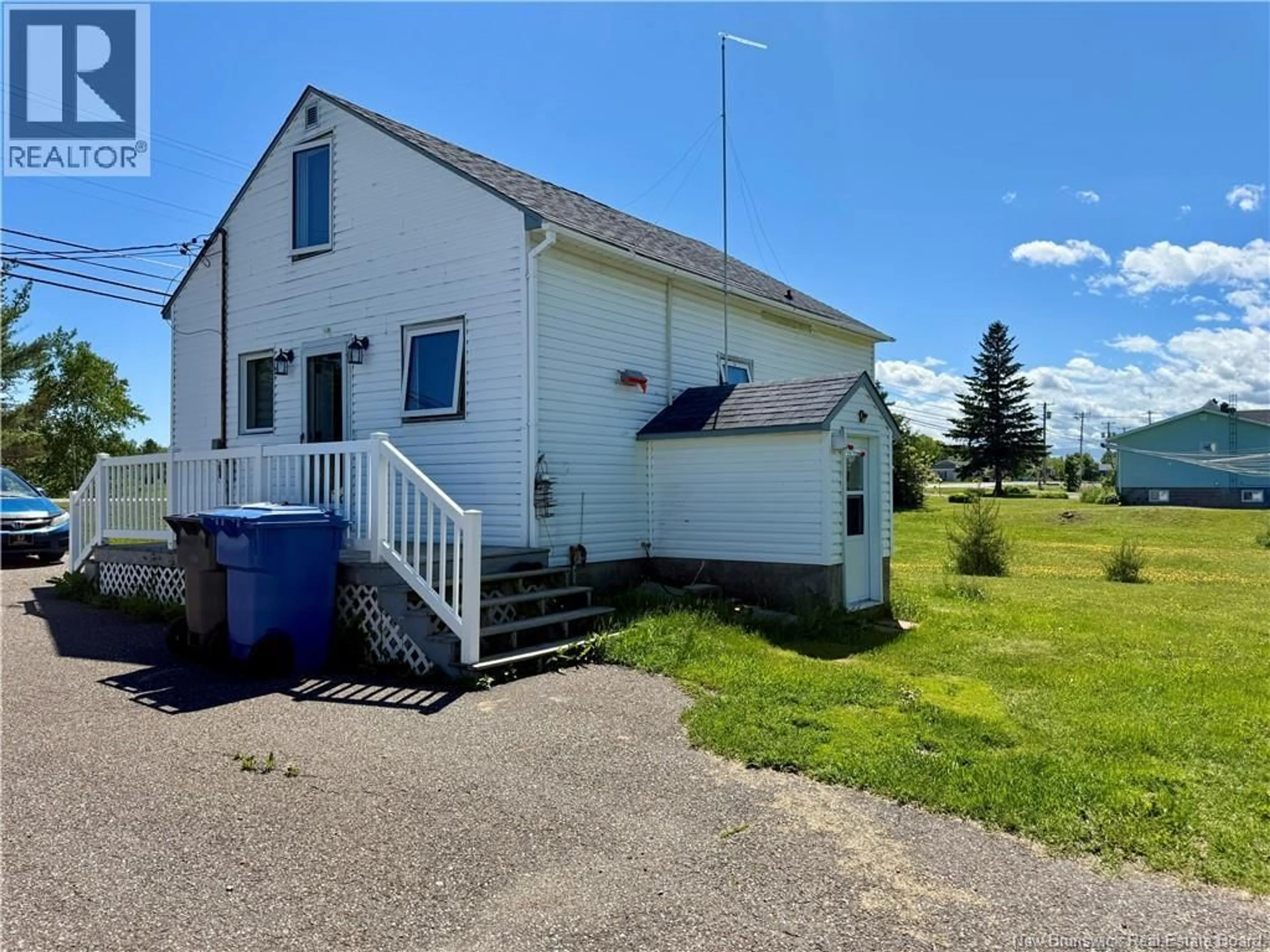 A pic from outside/outdoor area/front of a property/back of a property/a pic from drone, building for 3983 BOULEVARD DES FONDATEURS BOULEVARD, Saint-Isidore New Brunswick E8M1E3