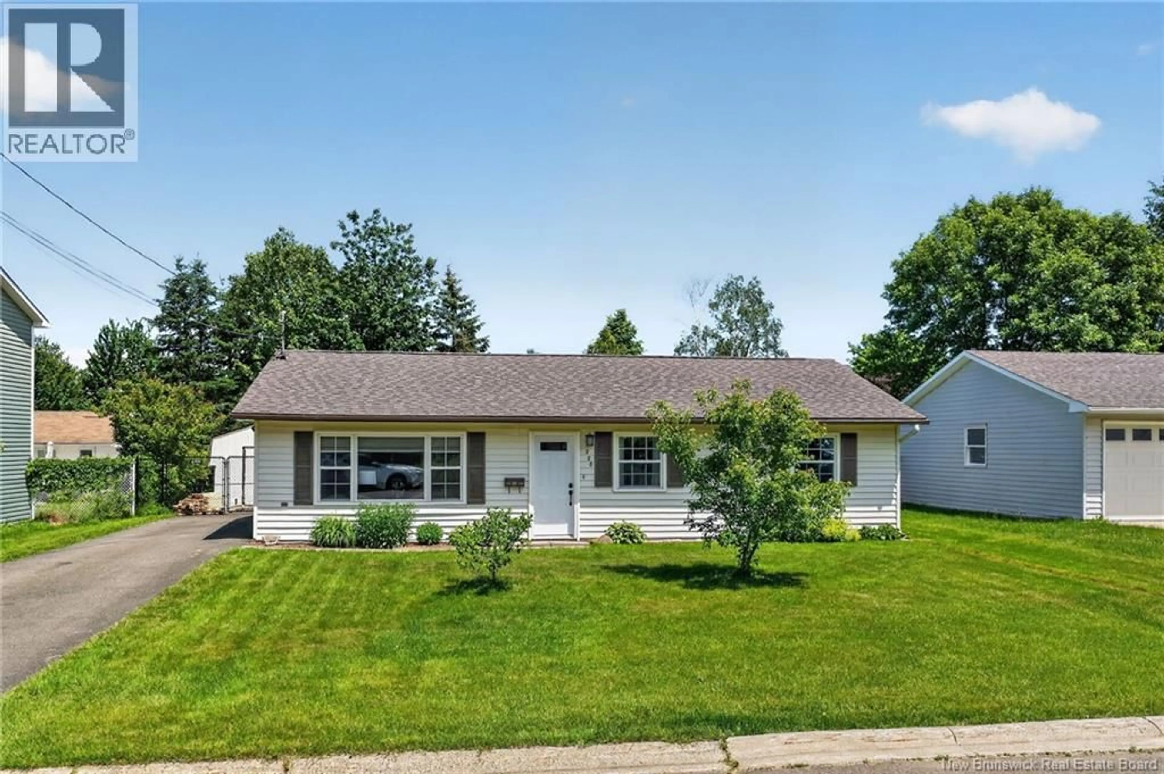 Home with vinyl exterior material, street for 220 TOBIAS AVENUE, Riverview New Brunswick E1B4P5