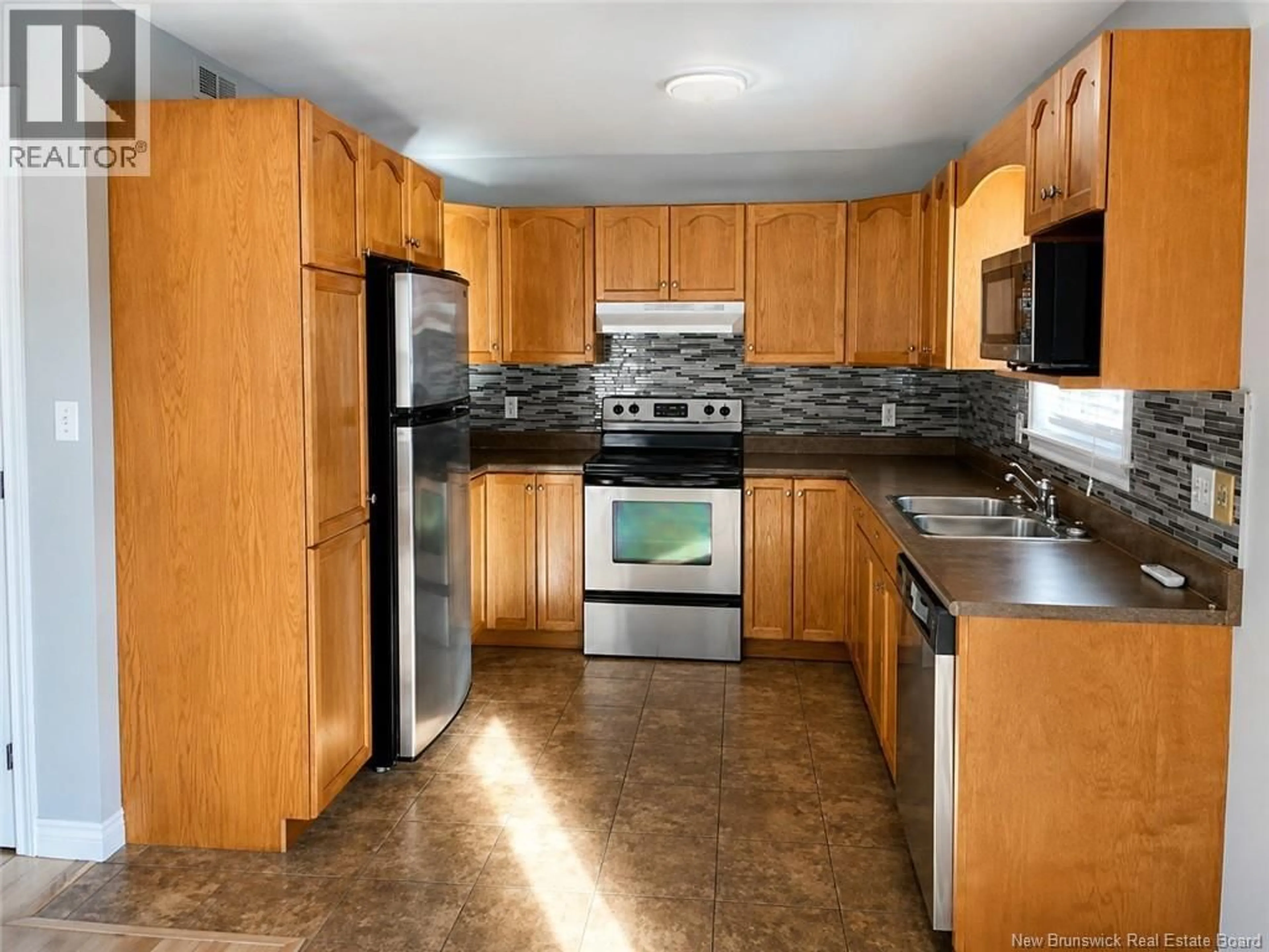 Standard kitchen, unknown for 146 IVY ROAD, Moncton New Brunswick E1G5A2
