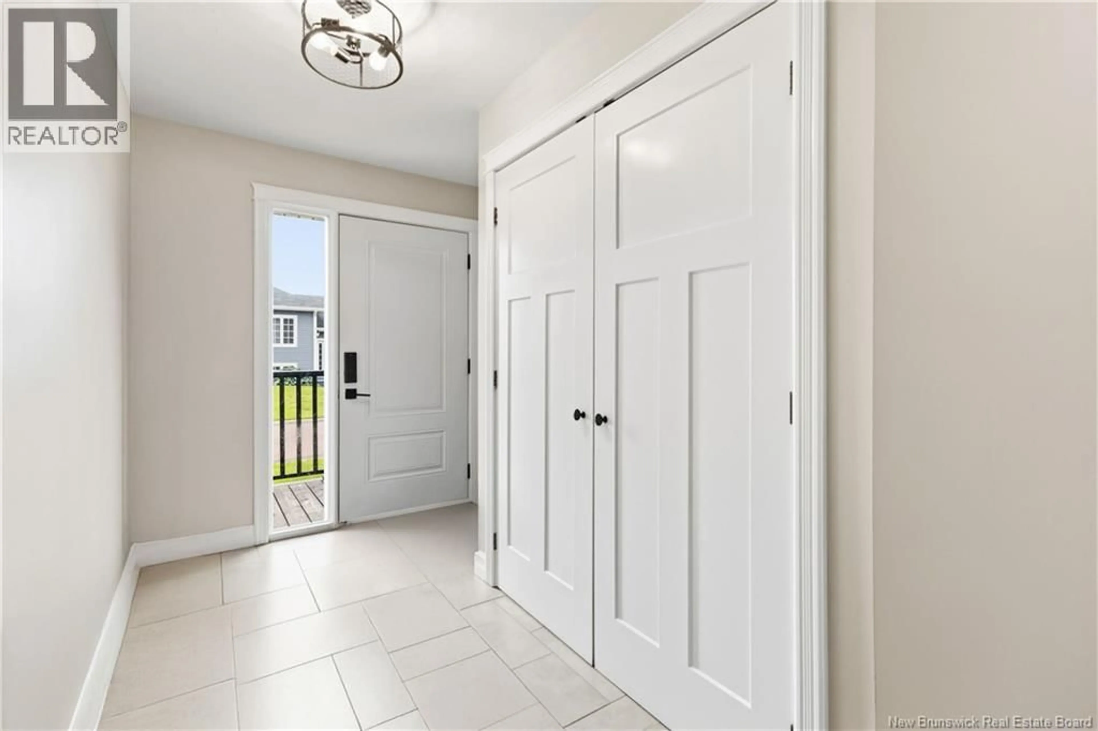 Indoor entryway for 59 SEBASTIEN STREET, Shediac New Brunswick E4P0K7