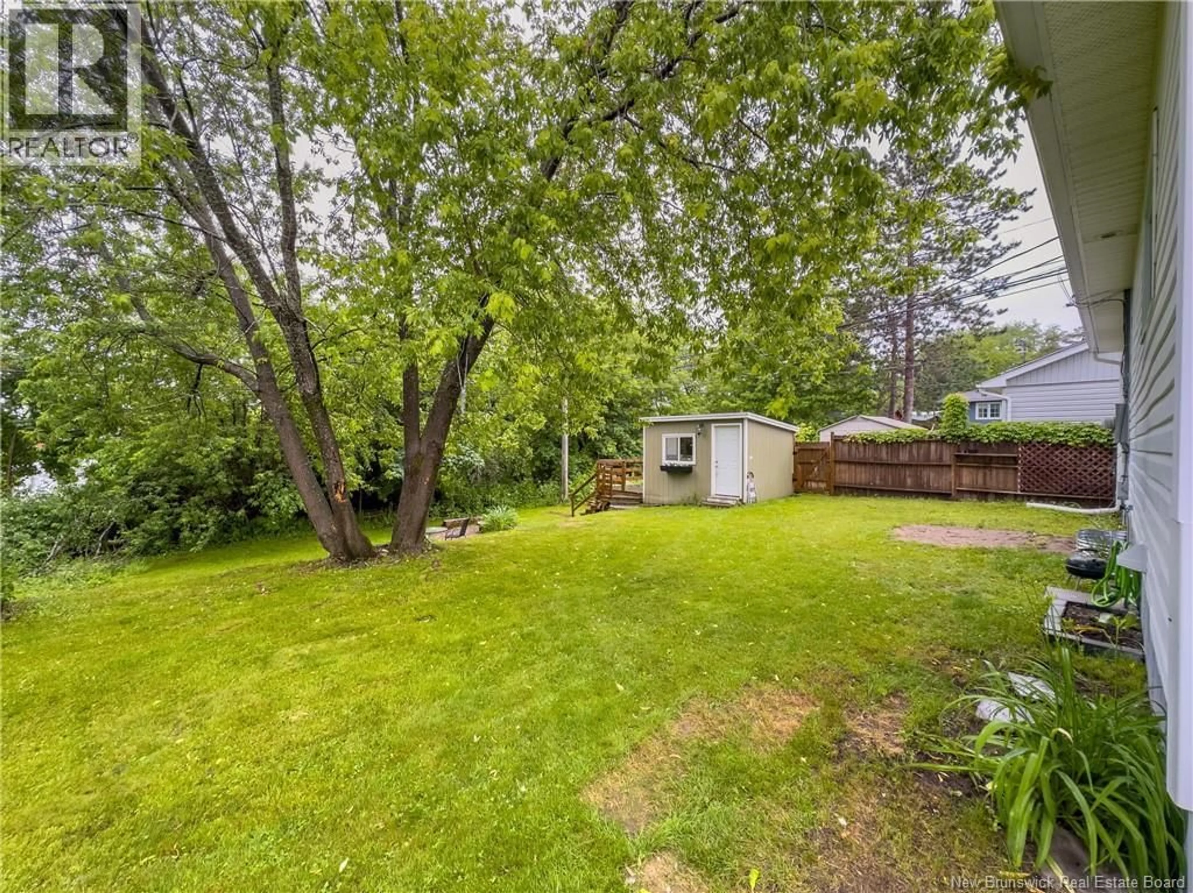 A pic from outside/outdoor area/front of a property/back of a property/a pic from drone, forest/trees view for 104 PRESTON DRIVE, Nashwaaksis New Brunswick E3A2L6