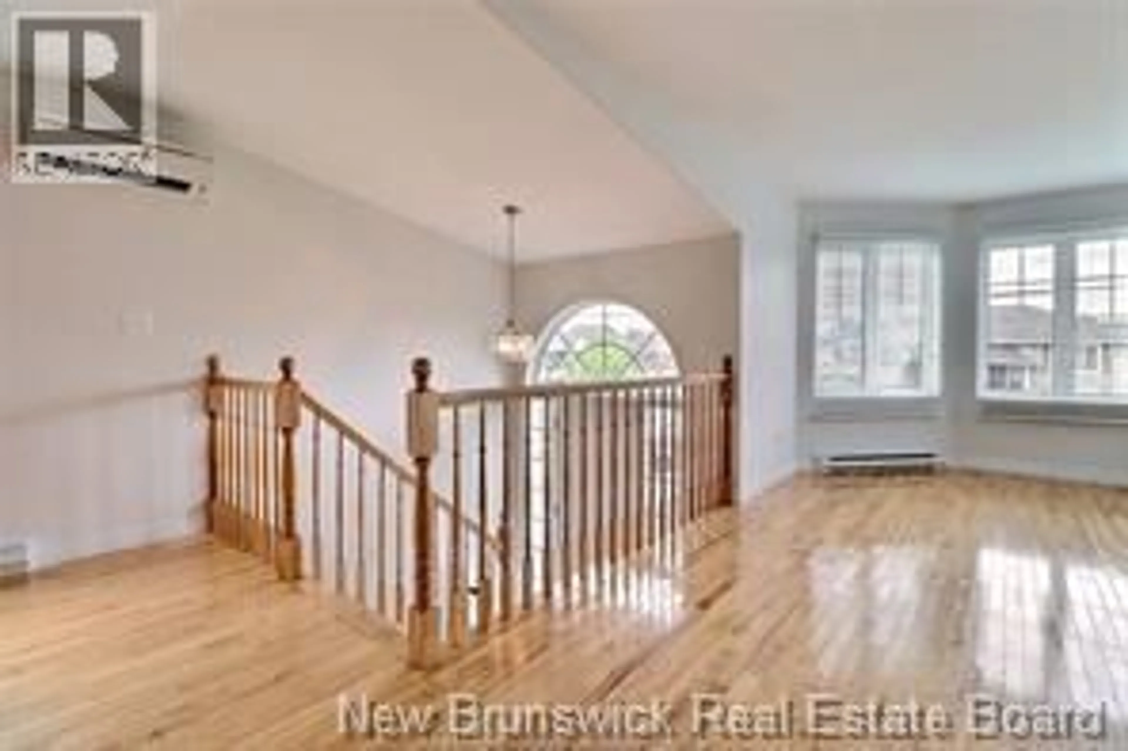 Indoor entryway for 46 RACHEL STREET, Shediac New Brunswick E4P9A4