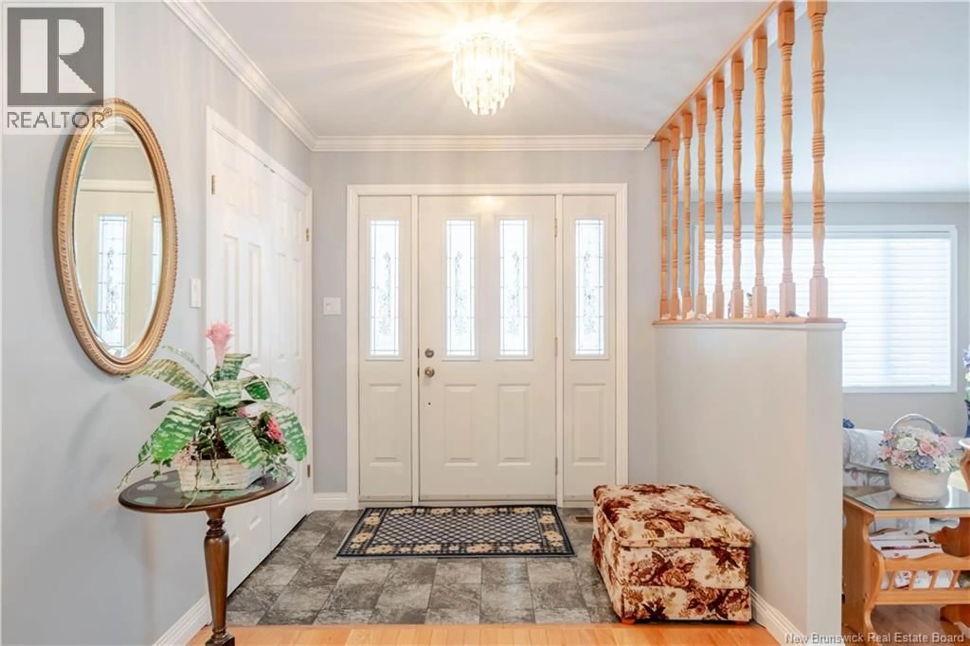 Indoor entryway for 32 BARBARA COURT, Fredericton New Brunswick E3B7G6