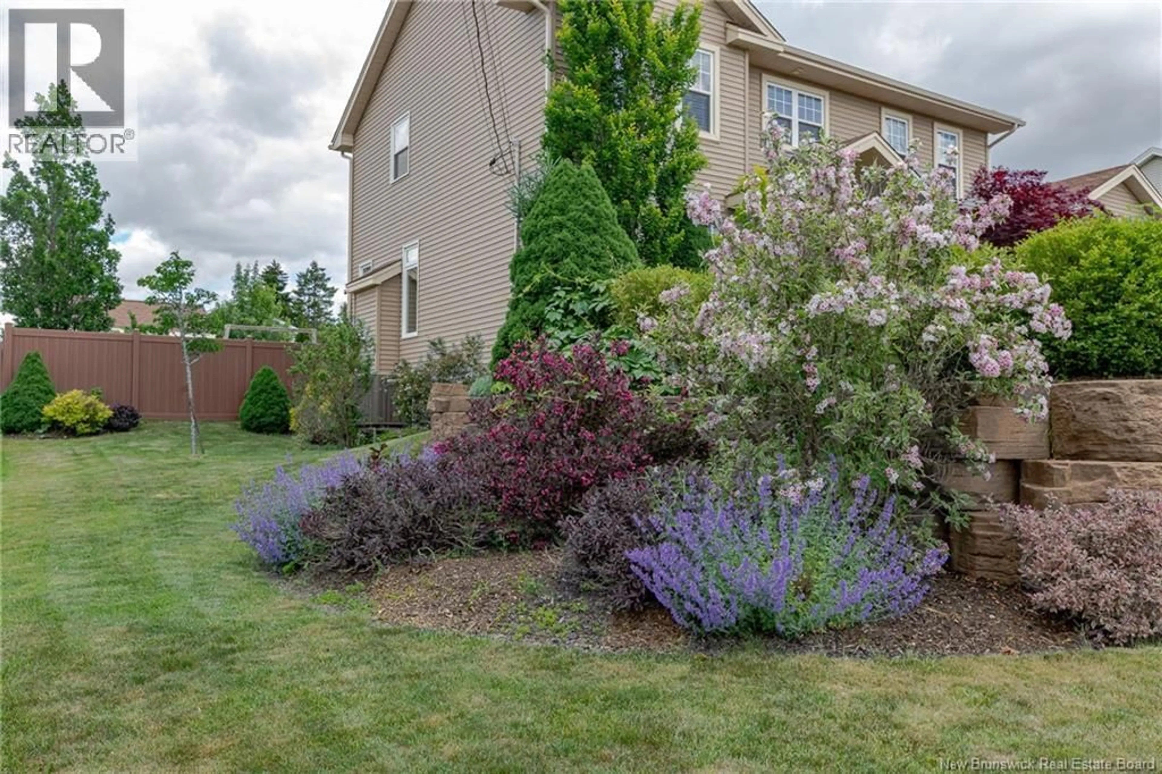 Patio, street for 19 GRASMERE AVENUE, Quispamsis New Brunswick E2E0B5