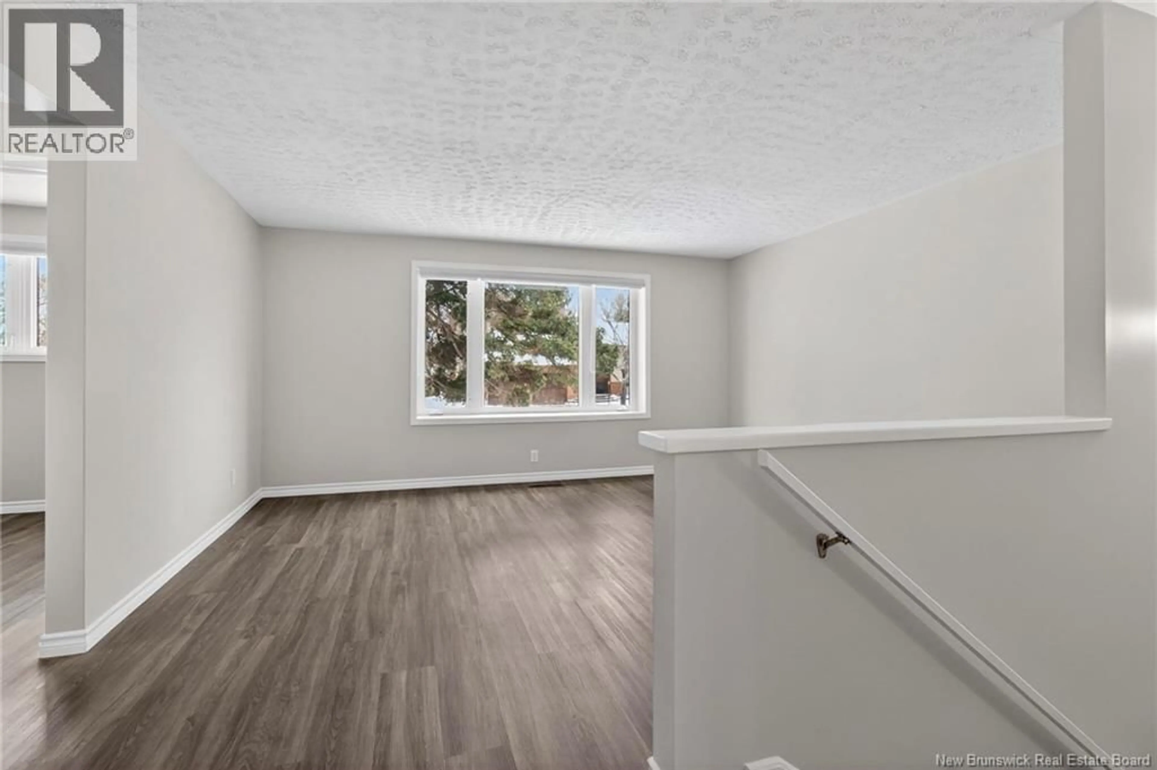 A pic of a room for 45 CABOT DRIVE, Moncton New Brunswick E1A5K8