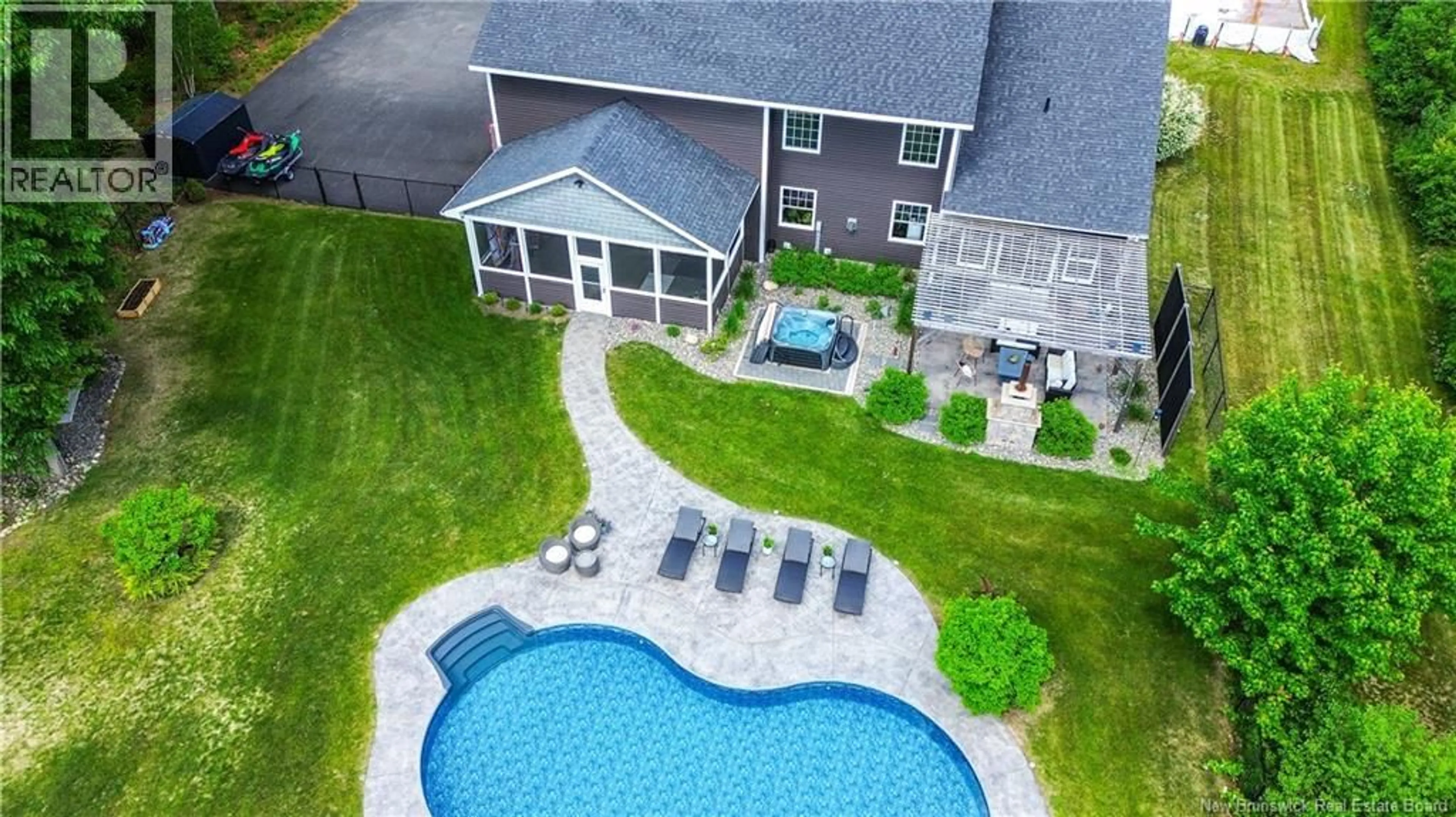 A pic from outside/outdoor area/front of a property/back of a property/a pic from drone, water/lake/river/ocean view for 15 KORS LANE, Lower Saint Marys New Brunswick E3A5V6