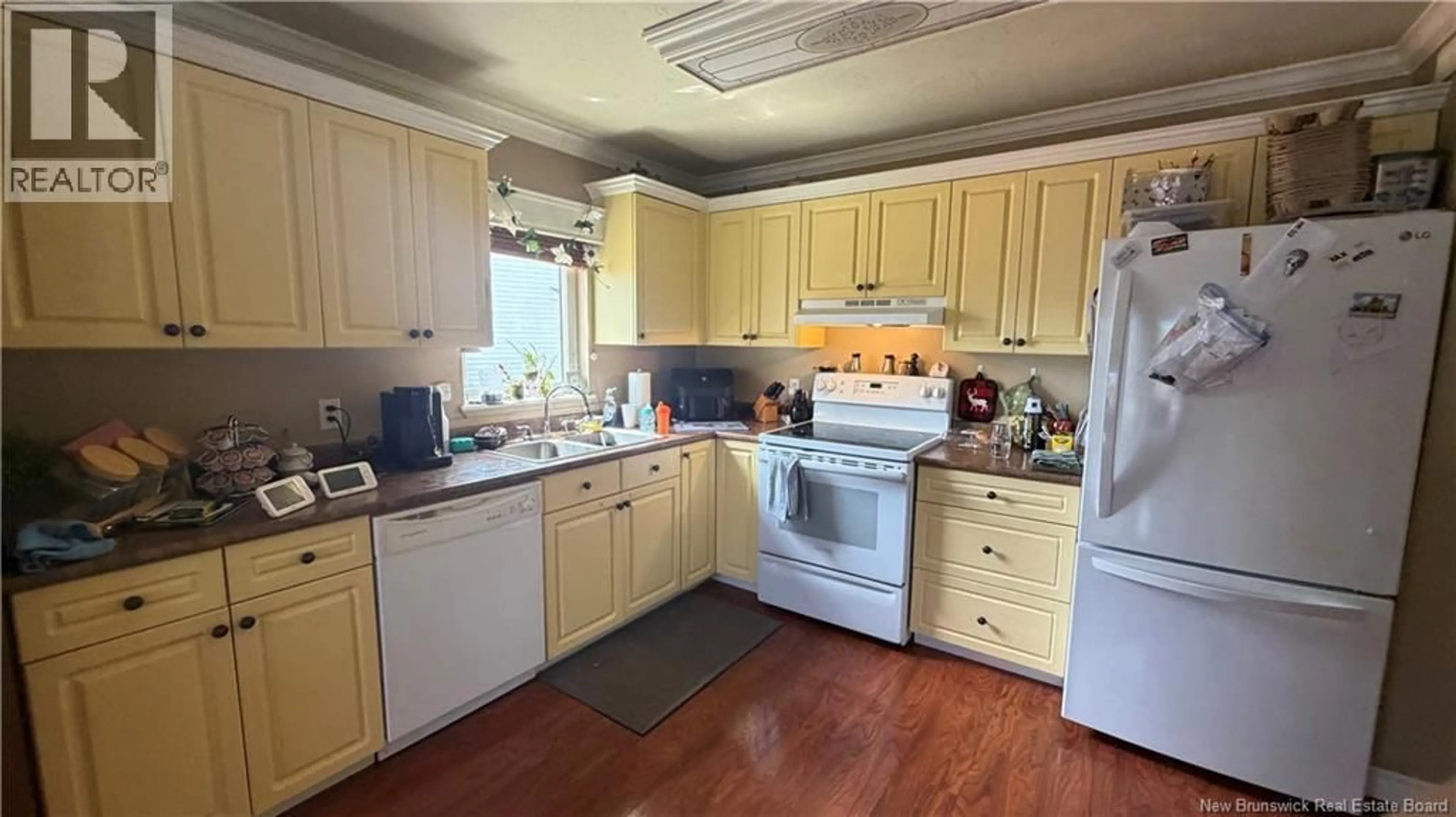 Standard kitchen, unknown for 35 ARTHUR STREET, Moncton New Brunswick E1C9Y1