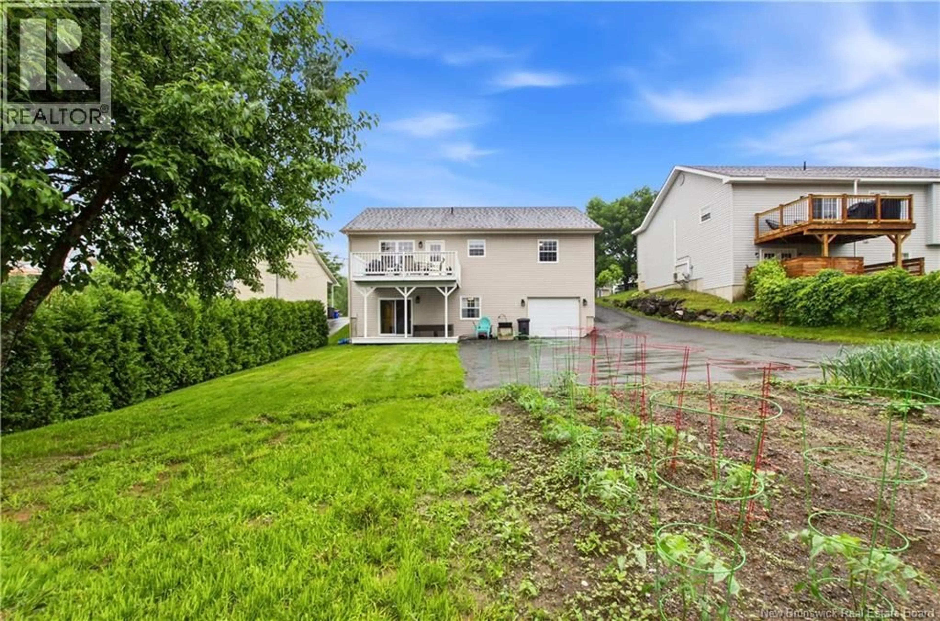 A pic from outside/outdoor area/front of a property/back of a property/a pic from drone, street for 25 GLEN EYRE COURT, Silverwood New Brunswick E3C2P7