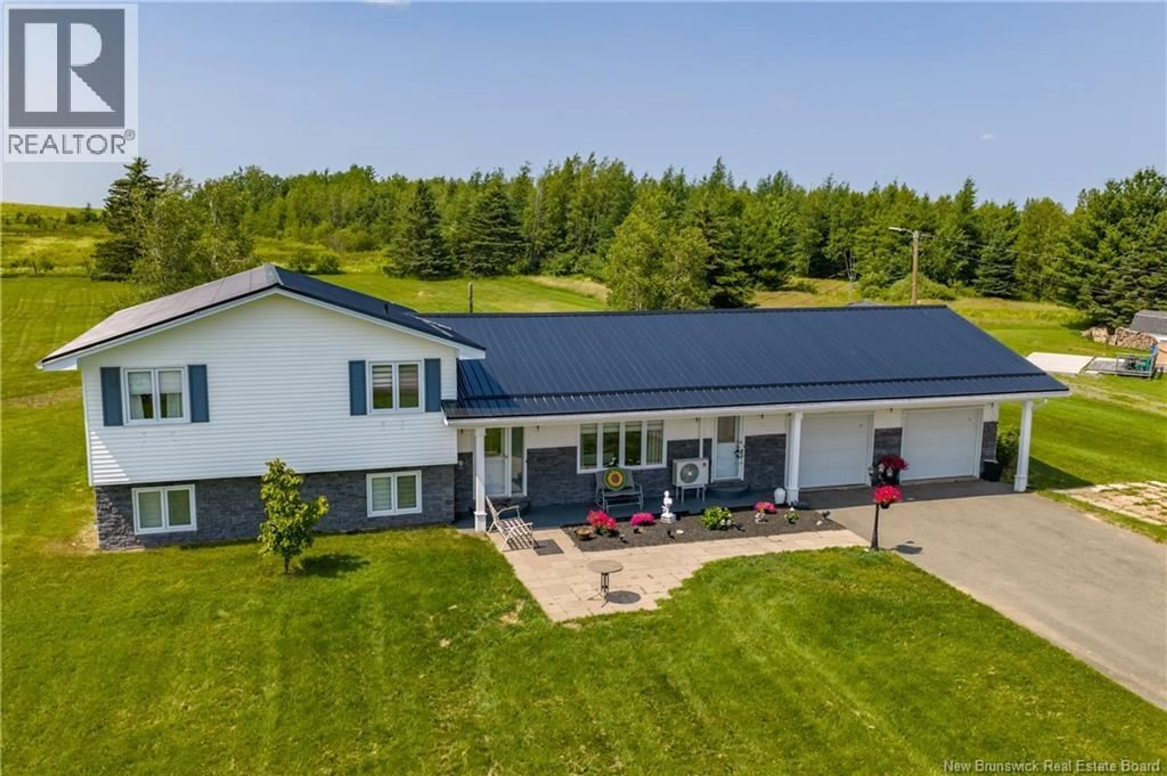 A pic from outside/outdoor area/front of a property/back of a property/a pic from drone, unknown for 1606 ROUTE 515, Sainte-Marie-De-Kent New Brunswick E4S2C7