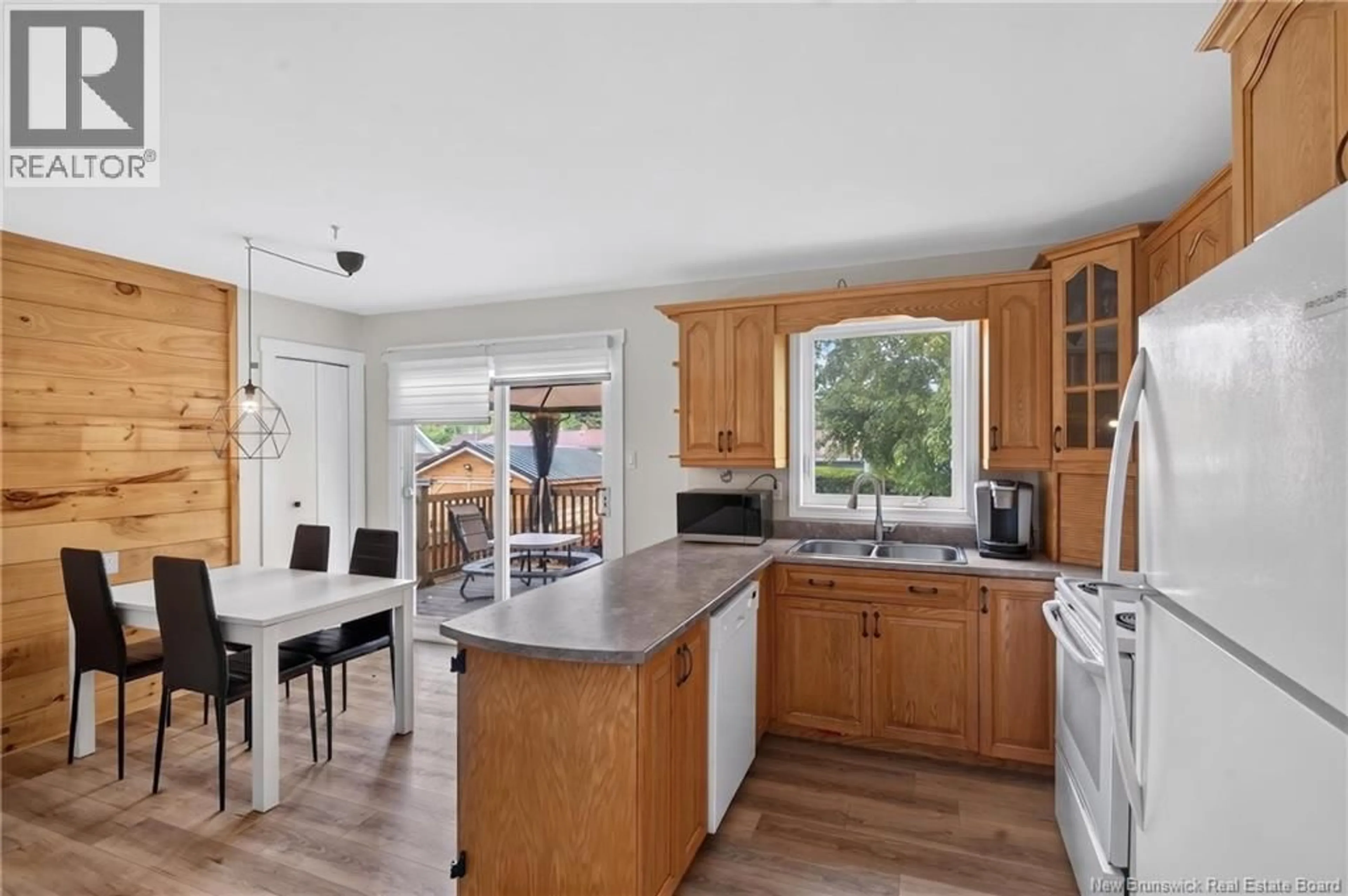 Open concept kitchen, unknown for 343 DOVER STREET, Campbellton New Brunswick E3N3M8