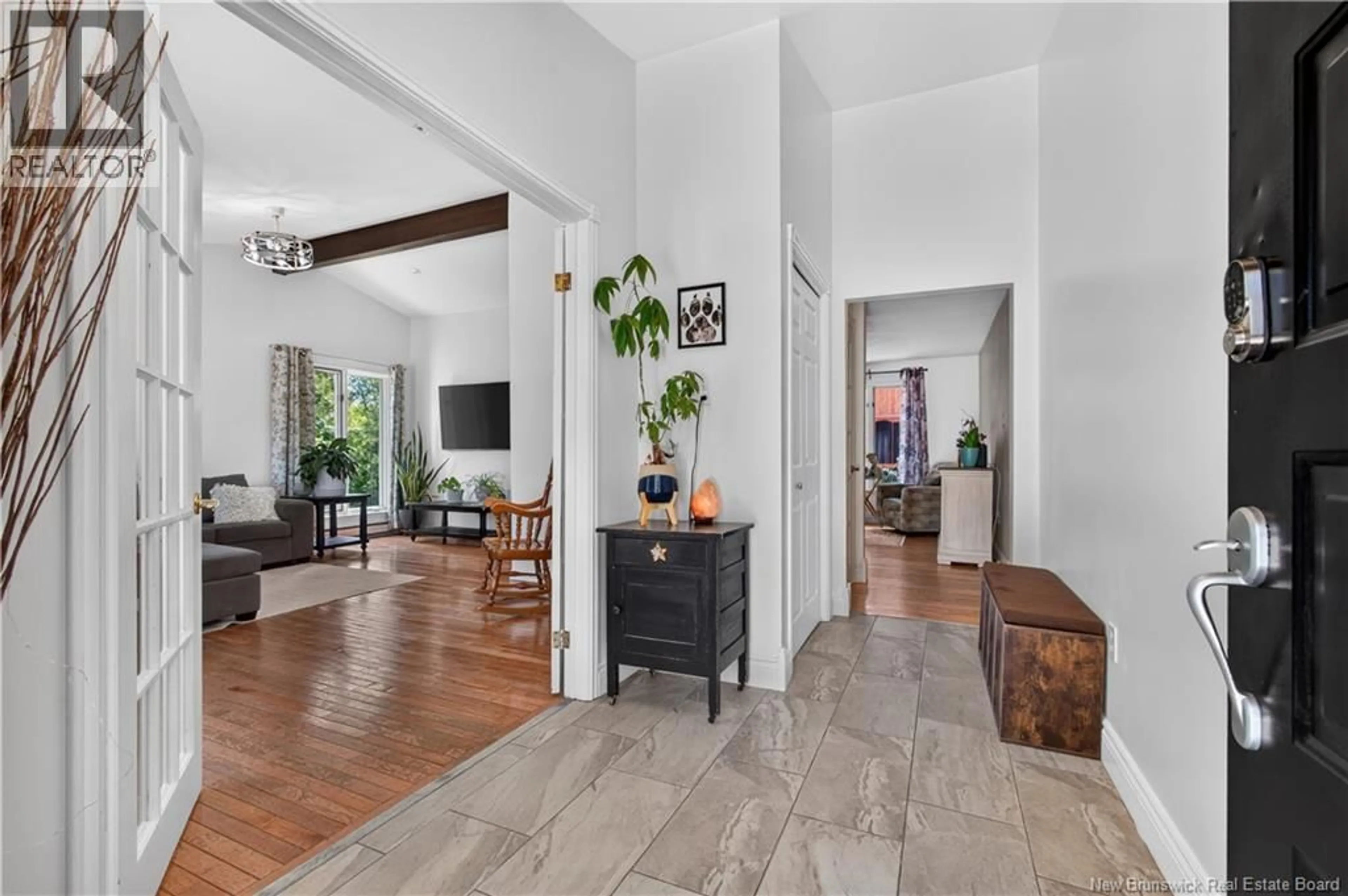 Indoor entryway for 148 SUNRISE DRIVE, Miramichi New Brunswick E1V6Z9
