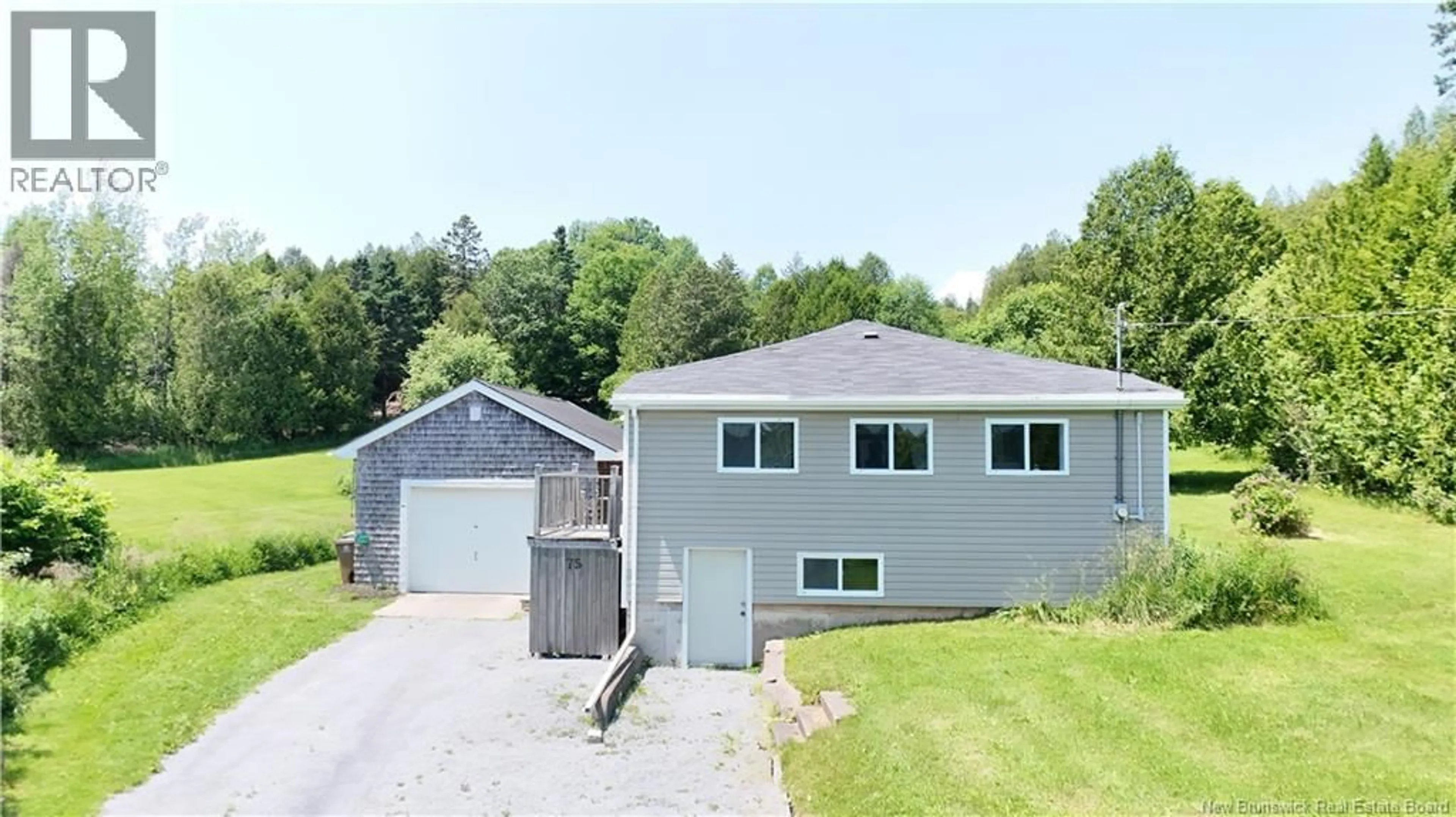 A pic from outside/outdoor area/front of a property/back of a property/a pic from drone, unknown for 75 JONES DRIVE, Saint John New Brunswick E2K5J6
