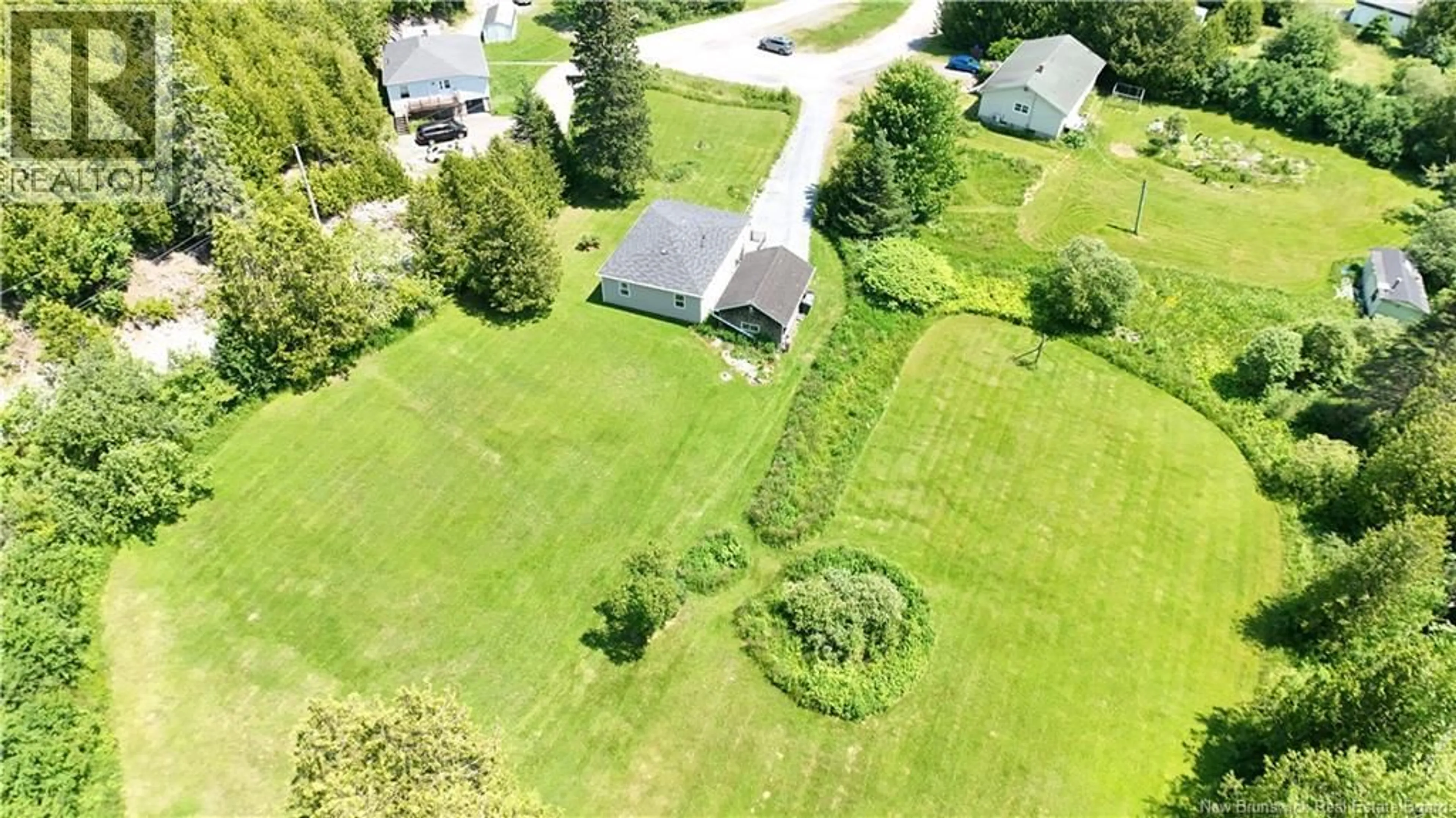 A pic from outside/outdoor area/front of a property/back of a property/a pic from drone, unknown for 75 JONES DRIVE, Saint John New Brunswick E2K5J6