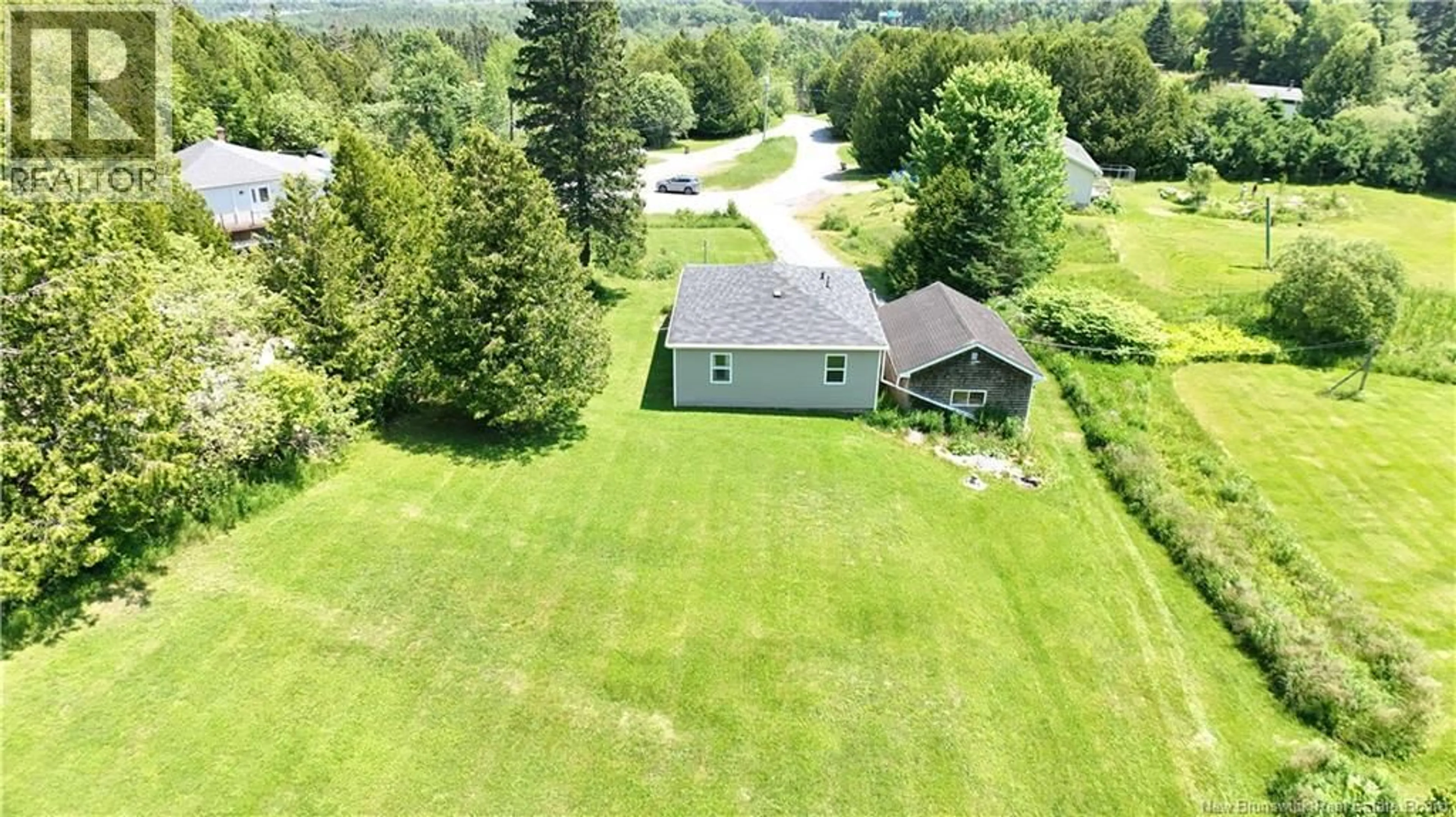 A pic from outside/outdoor area/front of a property/back of a property/a pic from drone, water/lake/river/ocean view for 75 JONES DRIVE, Saint John New Brunswick E2K5J6