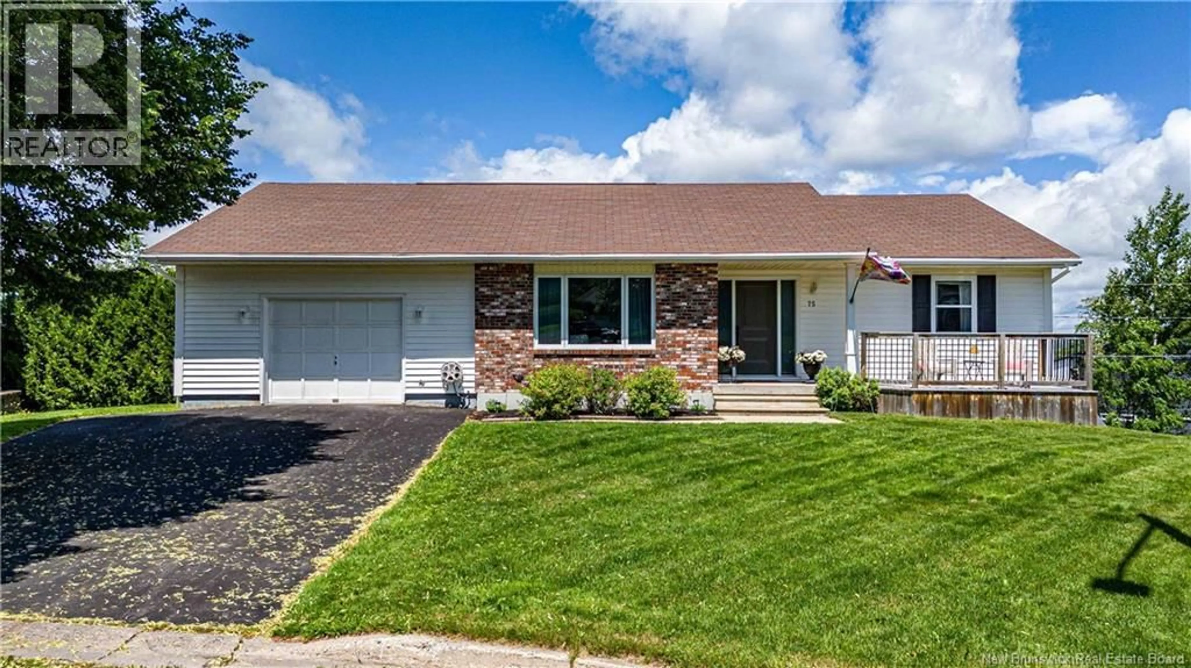 Home with vinyl exterior material, street for 75 THORNDALE COURT, Fredericton New Brunswick E3C1M1