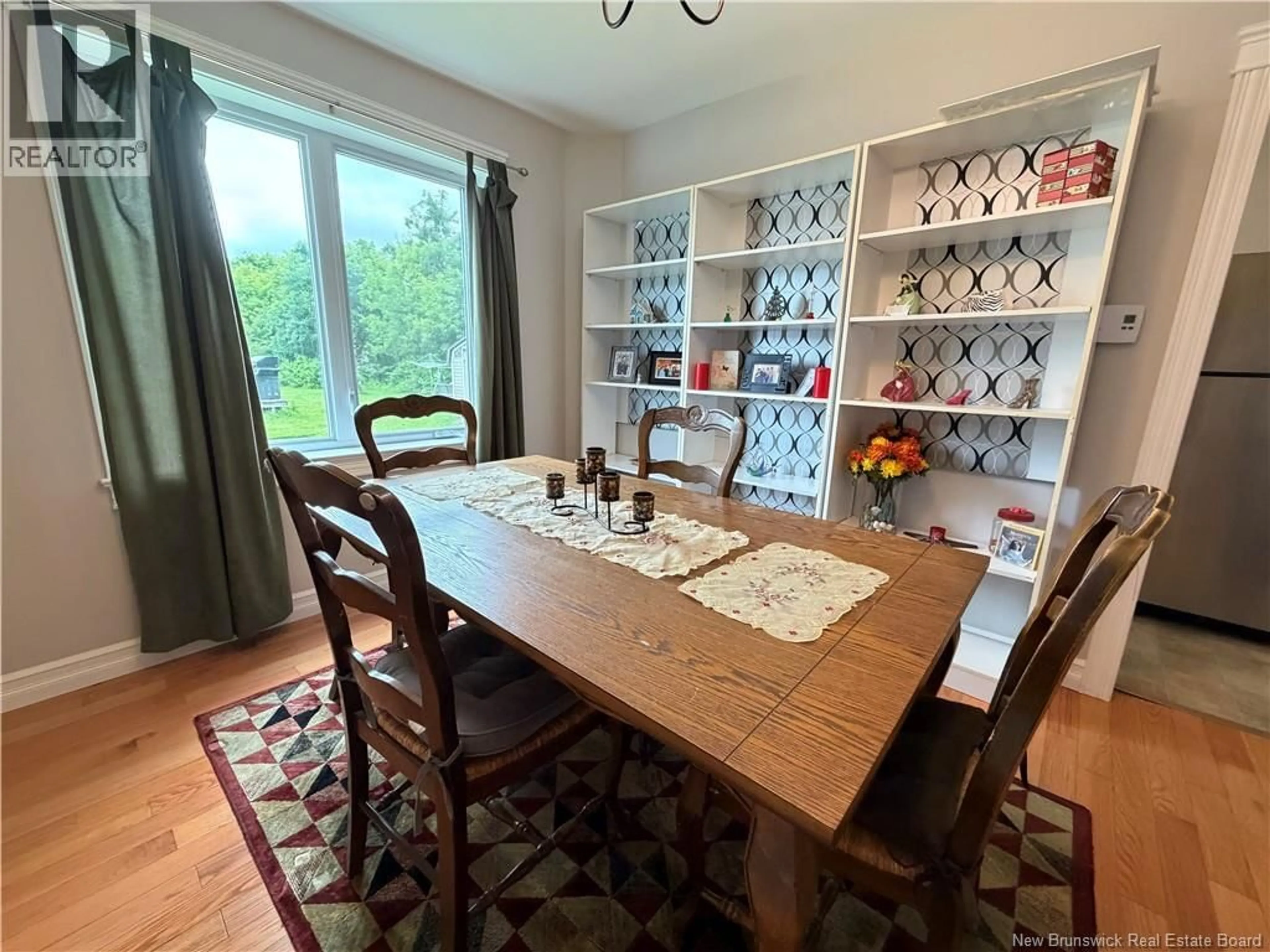 Dining room, wood/laminate floor for 272 MAIN STREET, Aroostook New Brunswick E7H2Z7