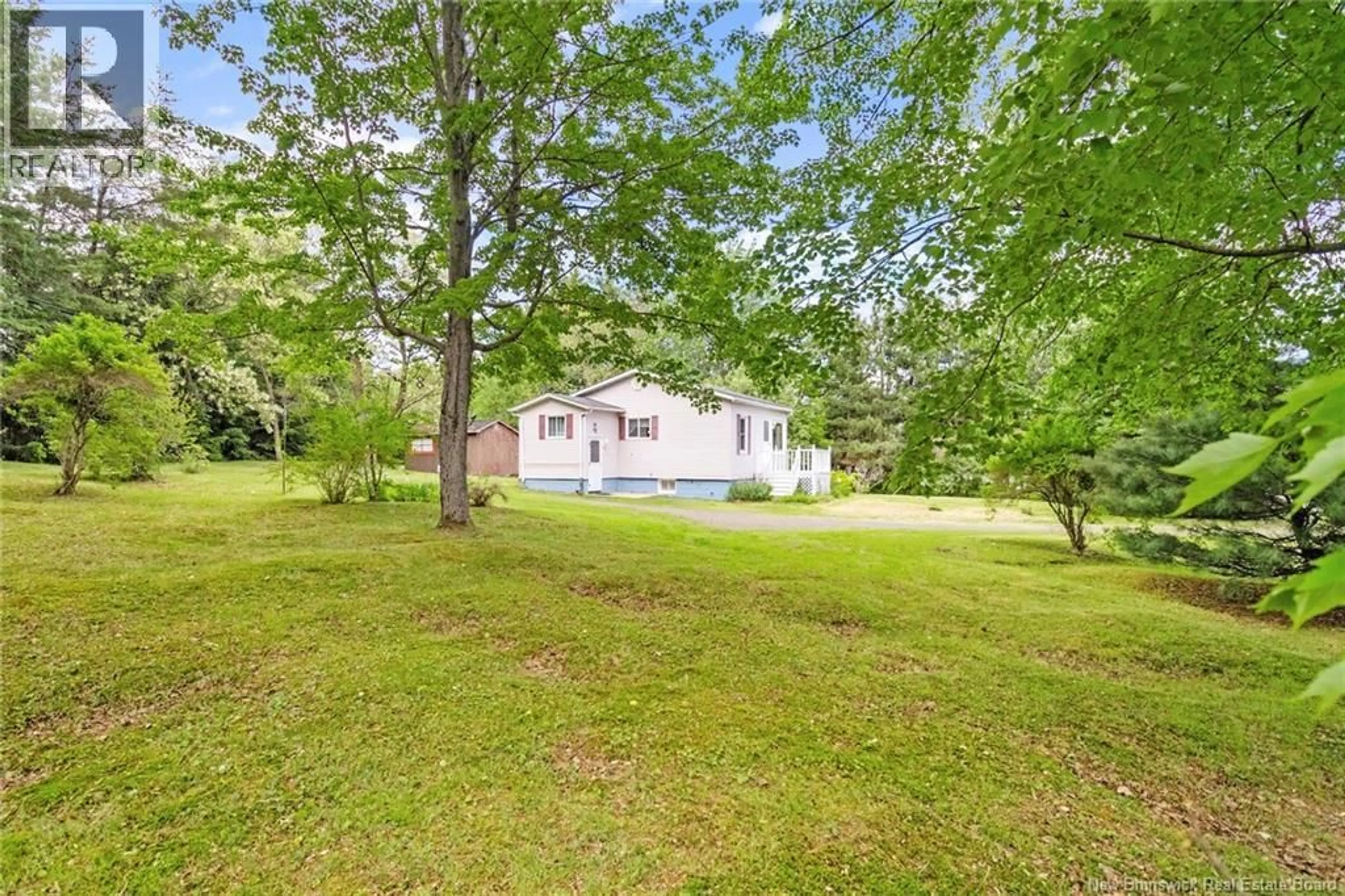 A pic from outside/outdoor area/front of a property/back of a property/a pic from drone, water/lake/river/ocean view for 232 LOGUE ROAD, Minto New Brunswick E4B3J5