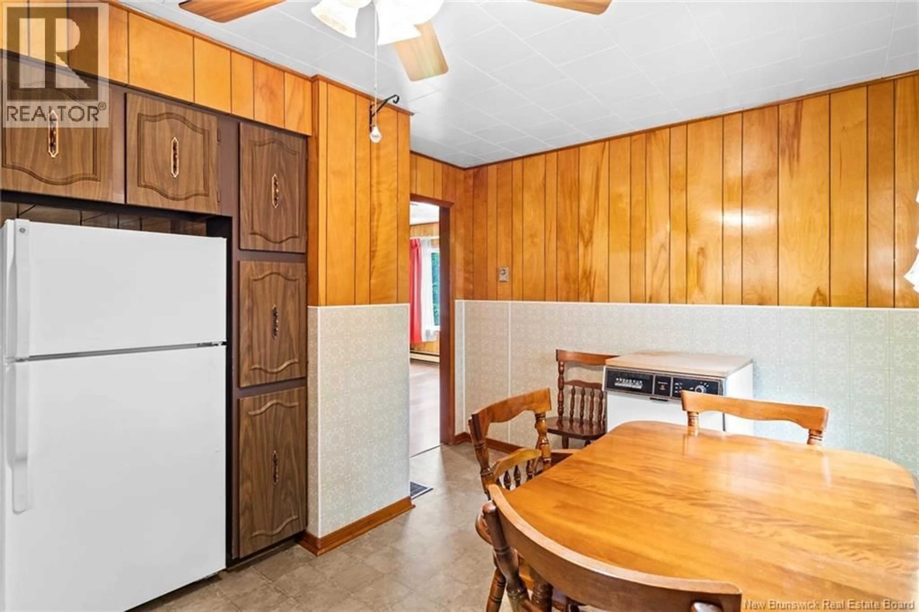 Standard kitchen, unknown for 232 LOGUE ROAD, Minto New Brunswick E4B3J5