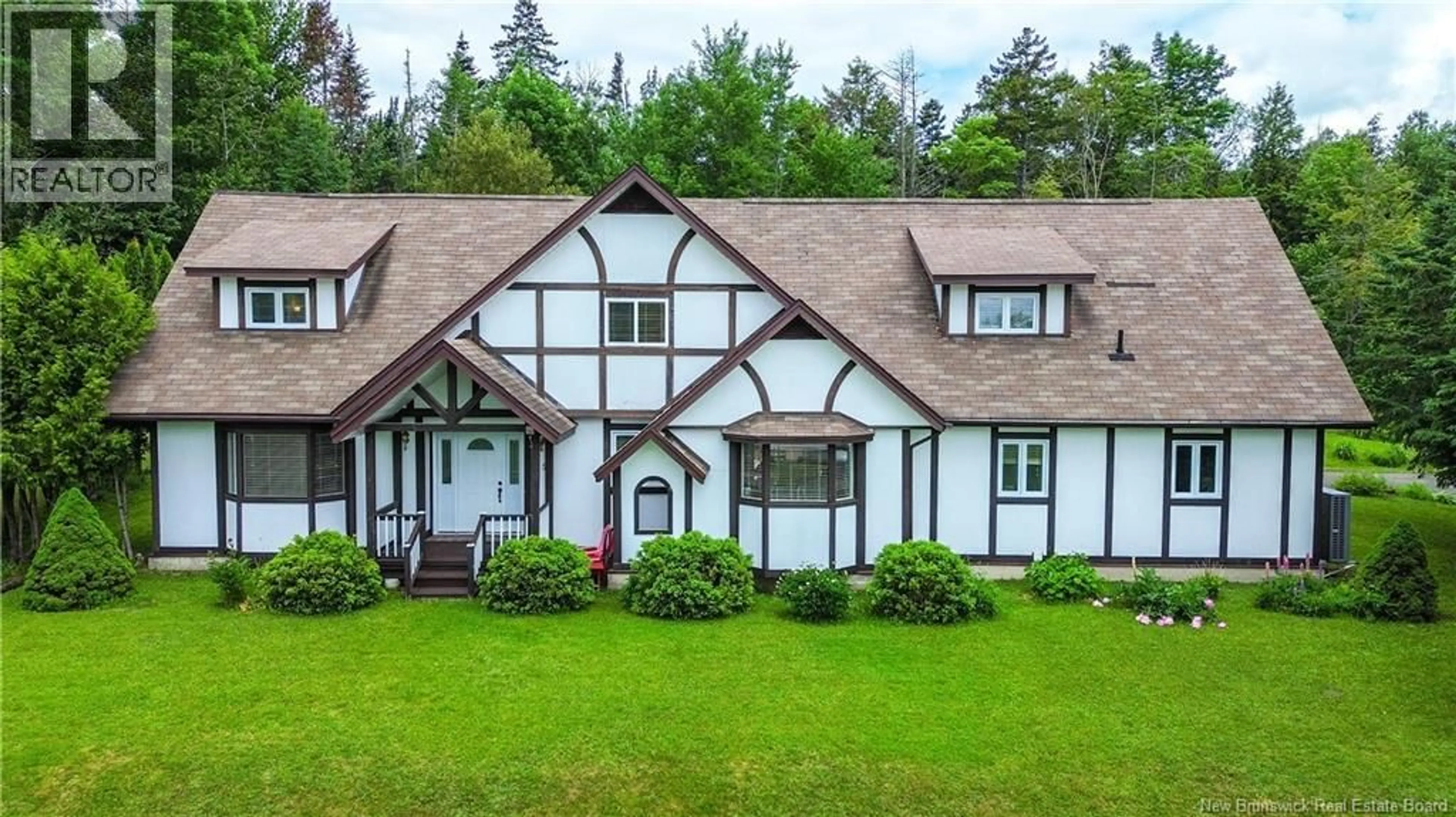 A pic from outside/outdoor area/front of a property/back of a property/a pic from drone, mountain view for 15 DOYLE STREET, Nackawic New Brunswick E6G1E4