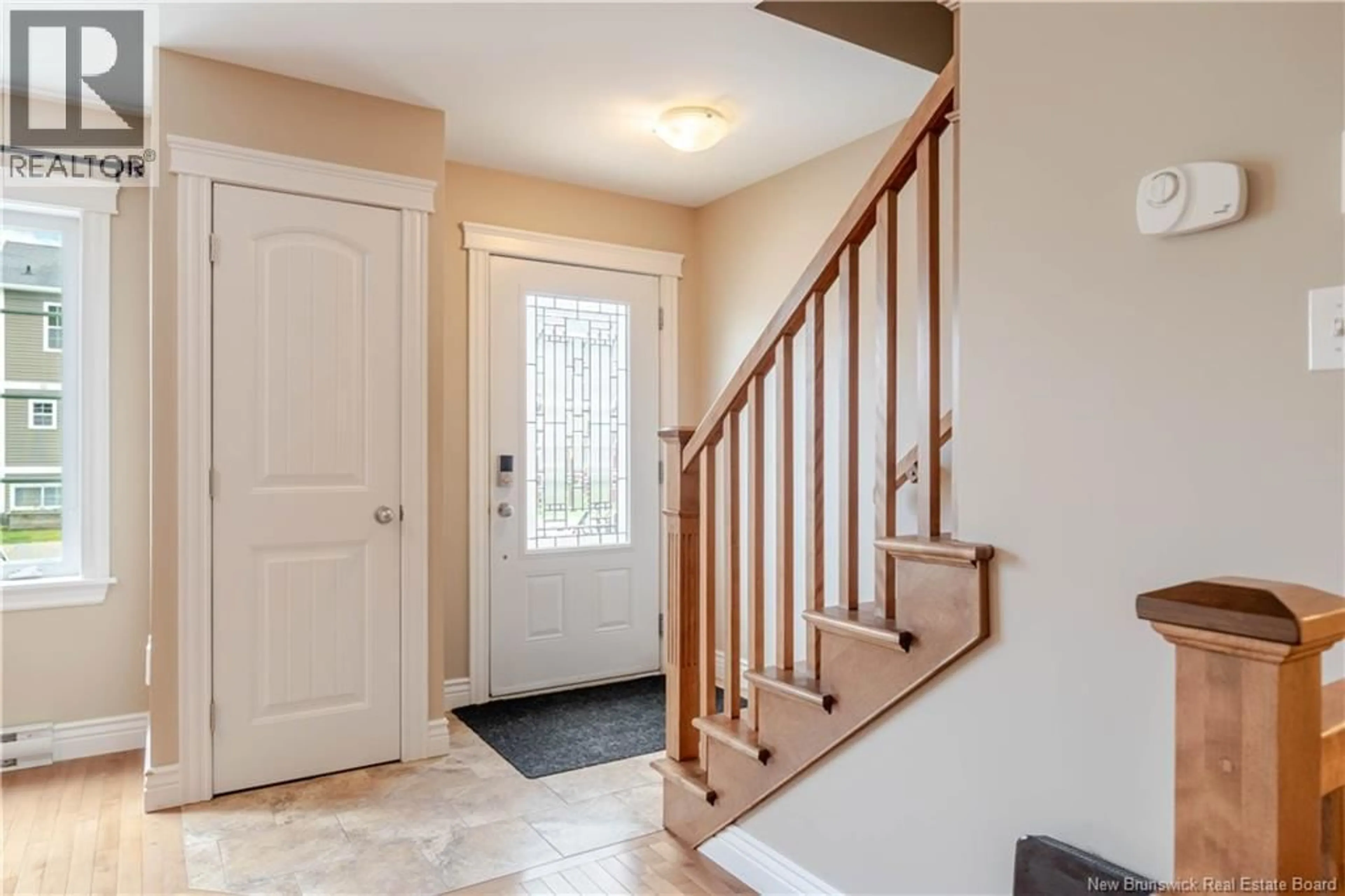 Indoor entryway for 198 JAMES STREET, Fredericton New Brunswick E3G0N8