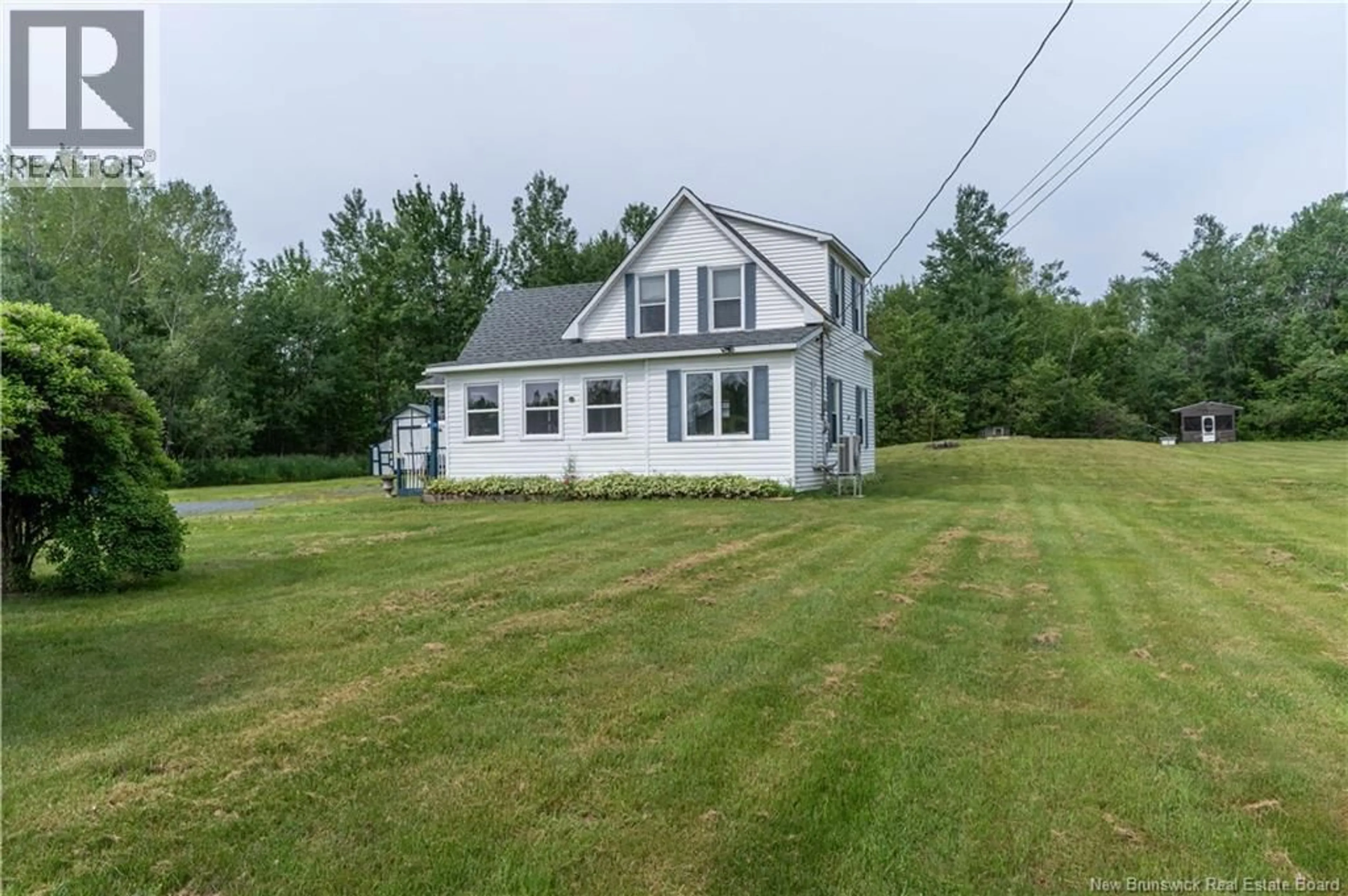 A pic from outside/outdoor area/front of a property/back of a property/a pic from drone, building for 359 BELLEFOND ROAD, Bellefond New Brunswick E1V4T6