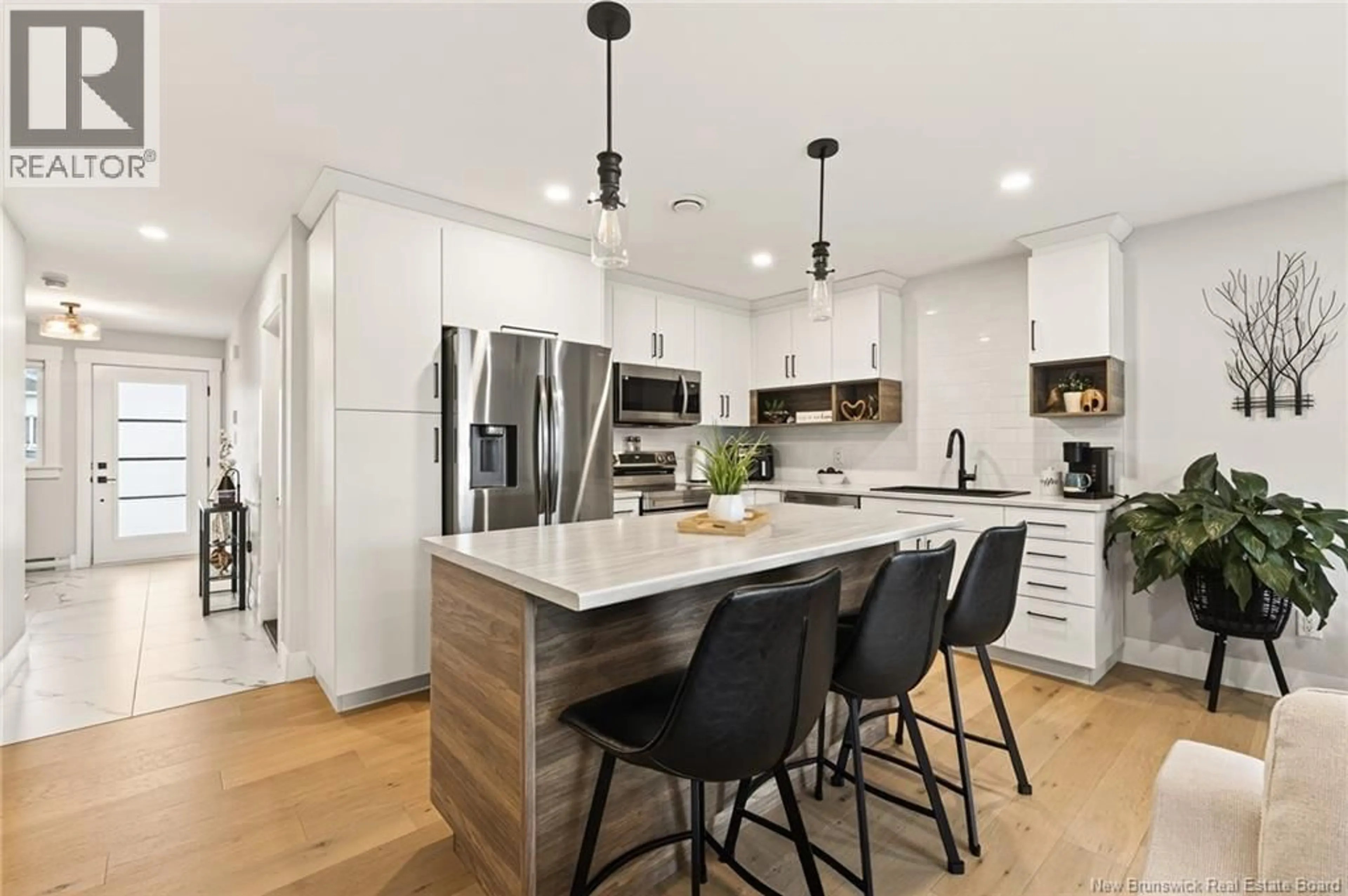 Contemporary kitchen, unknown for 188 NORBERT STREET, Dieppe New Brunswick E1A9Y8