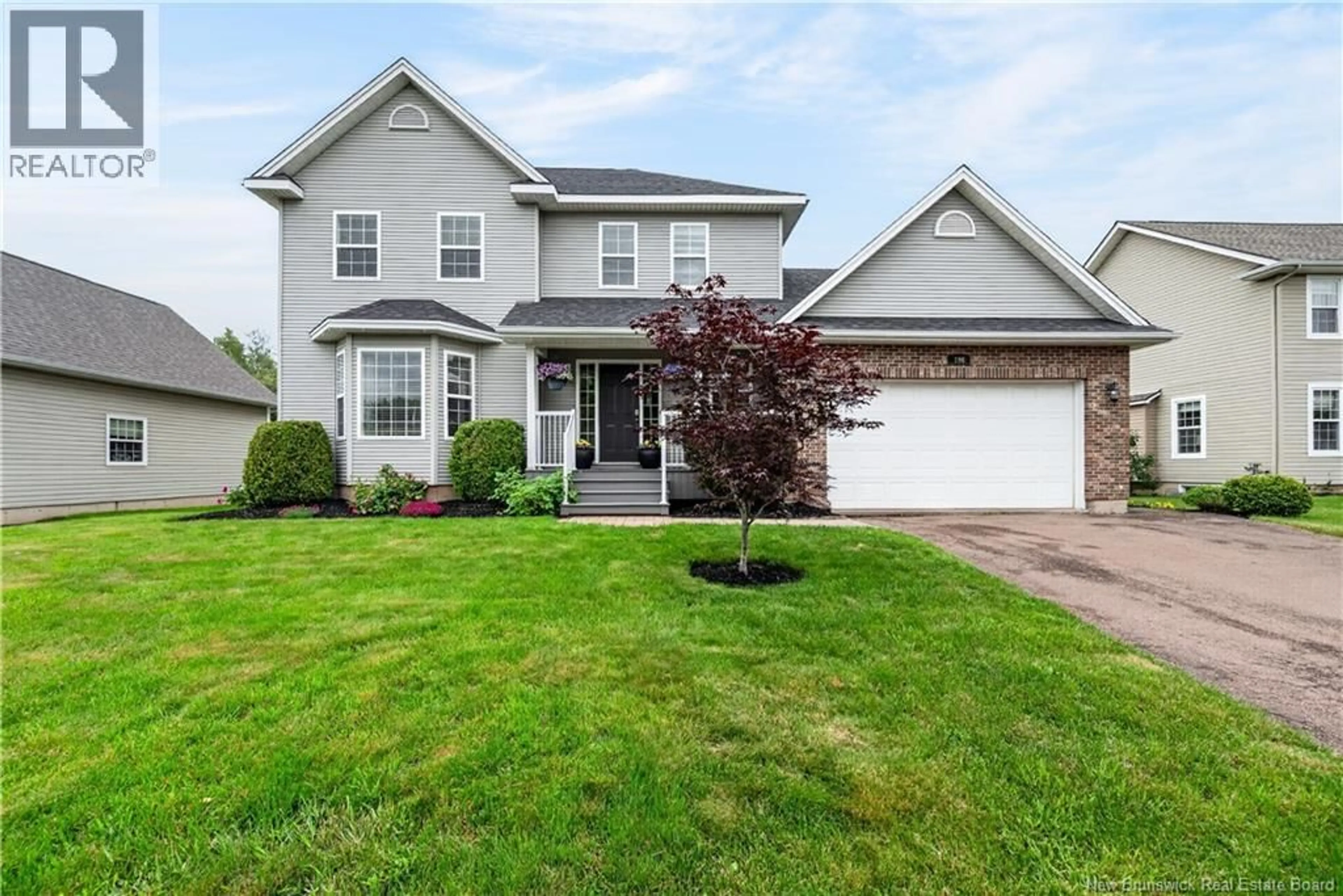 Home with vinyl exterior material, street for 196 WILLSHIRE WAY, Moncton New Brunswick E1G5J1