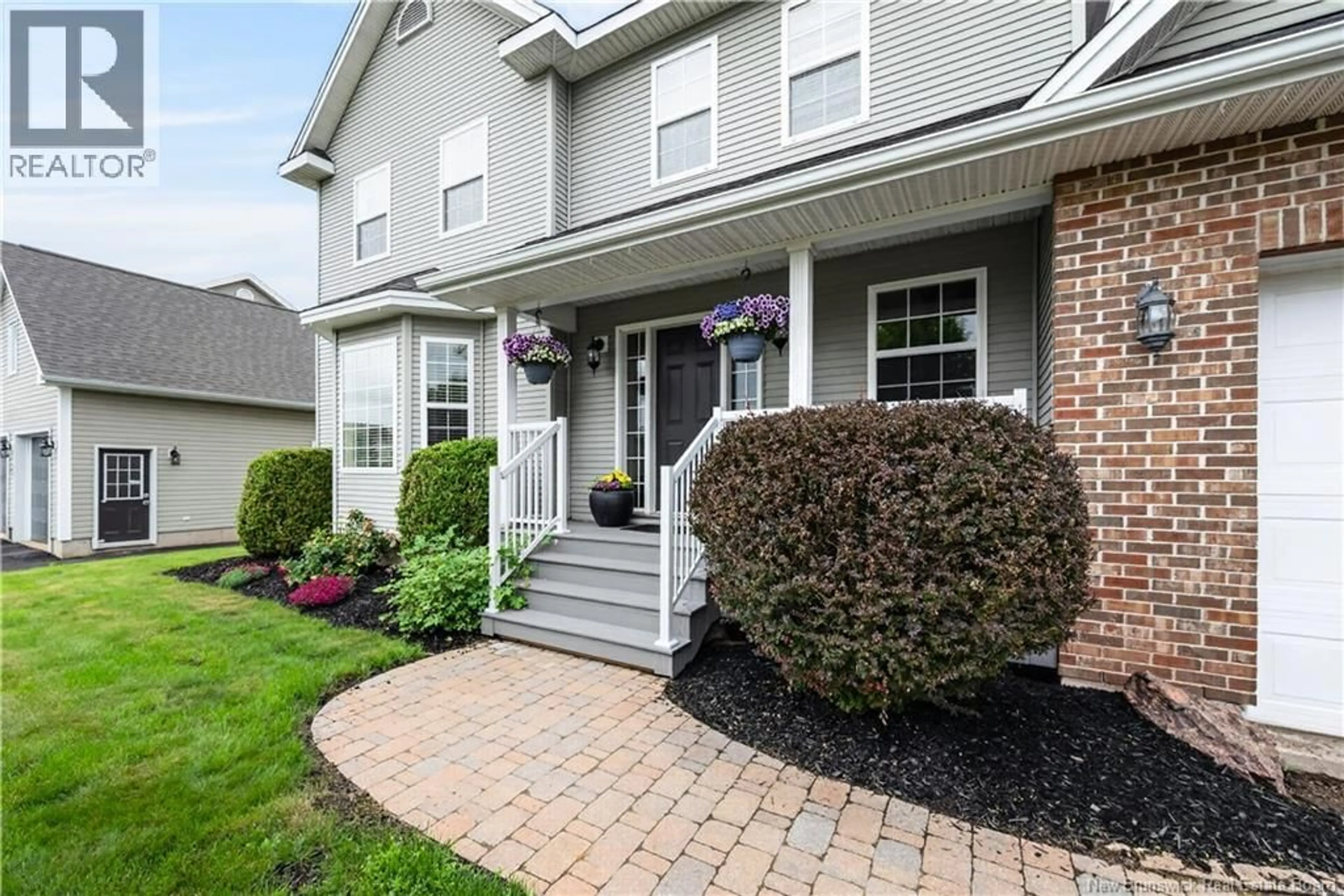 Home with vinyl exterior material, street for 196 WILLSHIRE WAY, Moncton New Brunswick E1G5J1