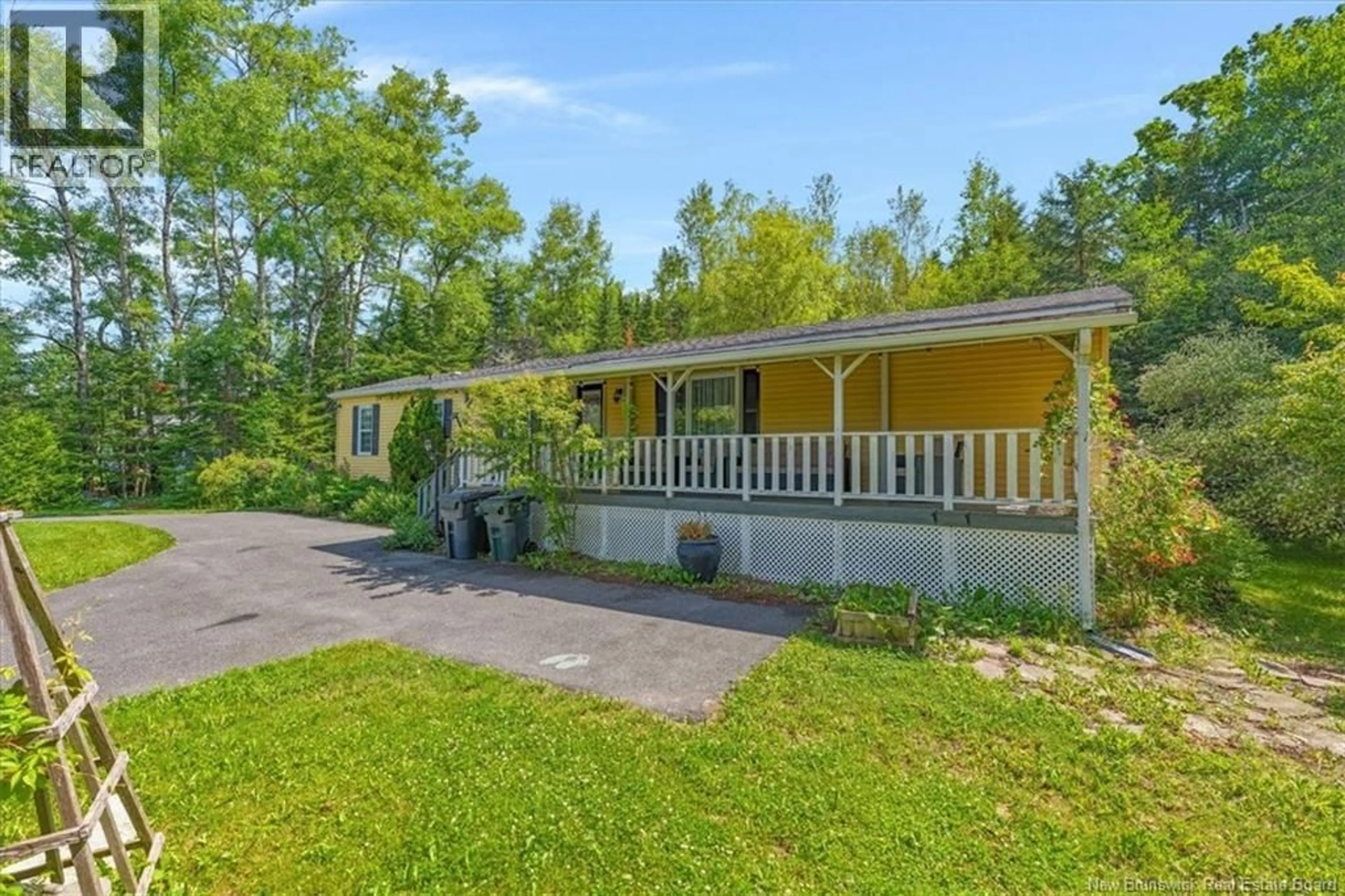 A pic from outside/outdoor area/front of a property/back of a property/a pic from drone, water/lake/river/ocean view for 99 BONNEY ROAD, Nauwigewauk New Brunswick E5N7A4