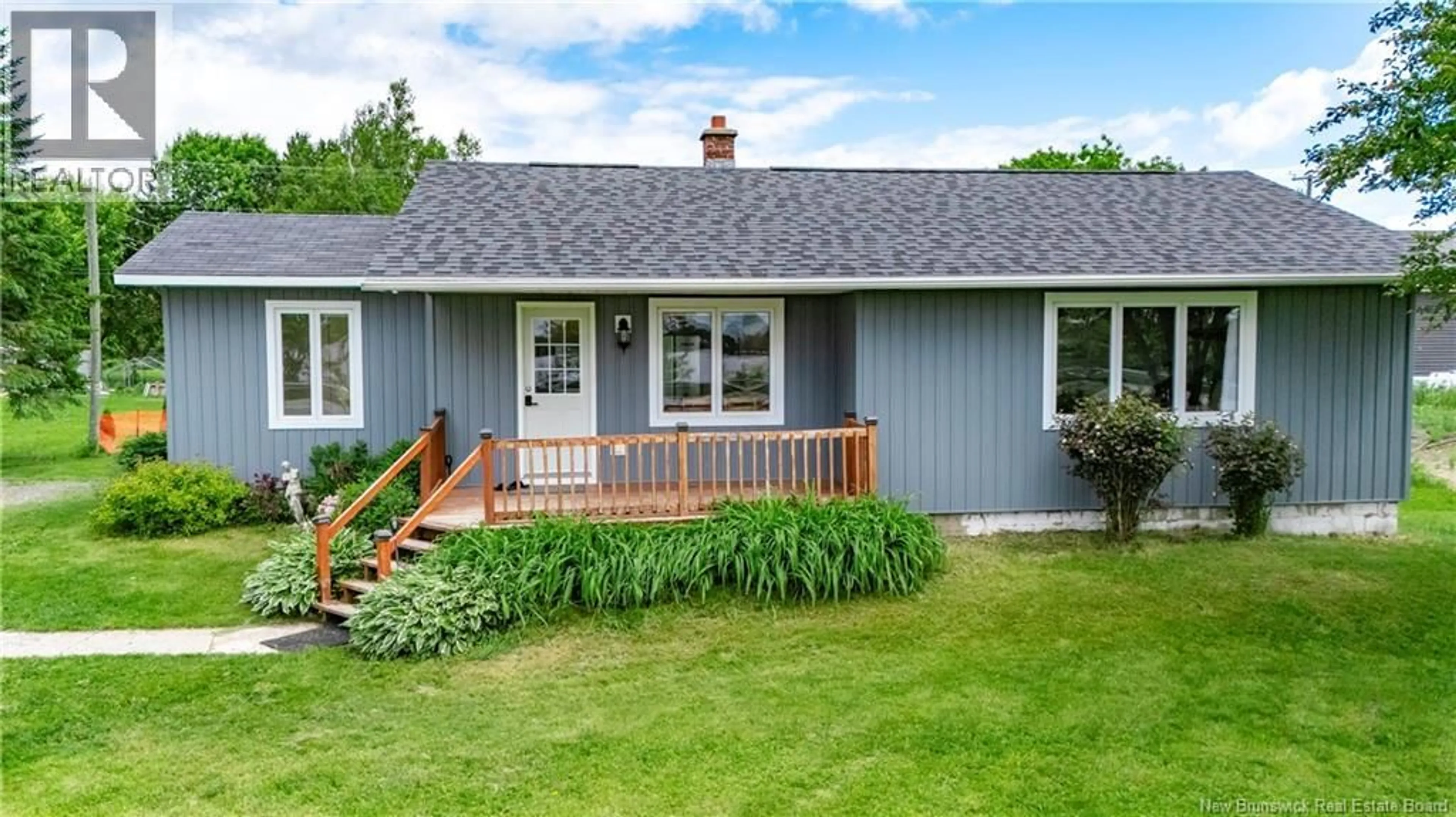Home with vinyl exterior material, street for 849 ROUTE 105, Maugerville New Brunswick E3A8K9