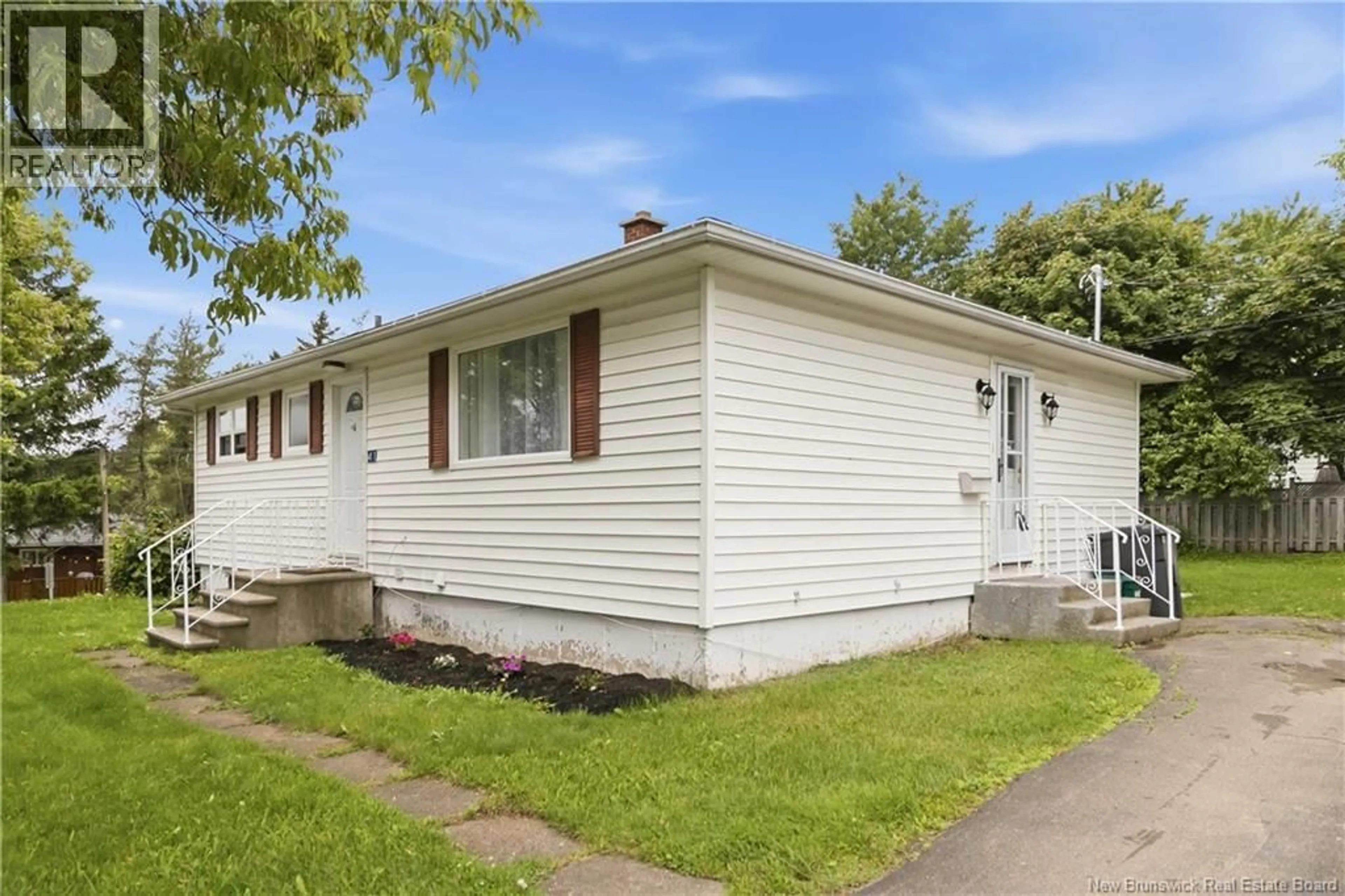 Home with vinyl exterior material, street for 41 HIGHLANDVIEW ROAD, Moncton New Brunswick E1A2L1