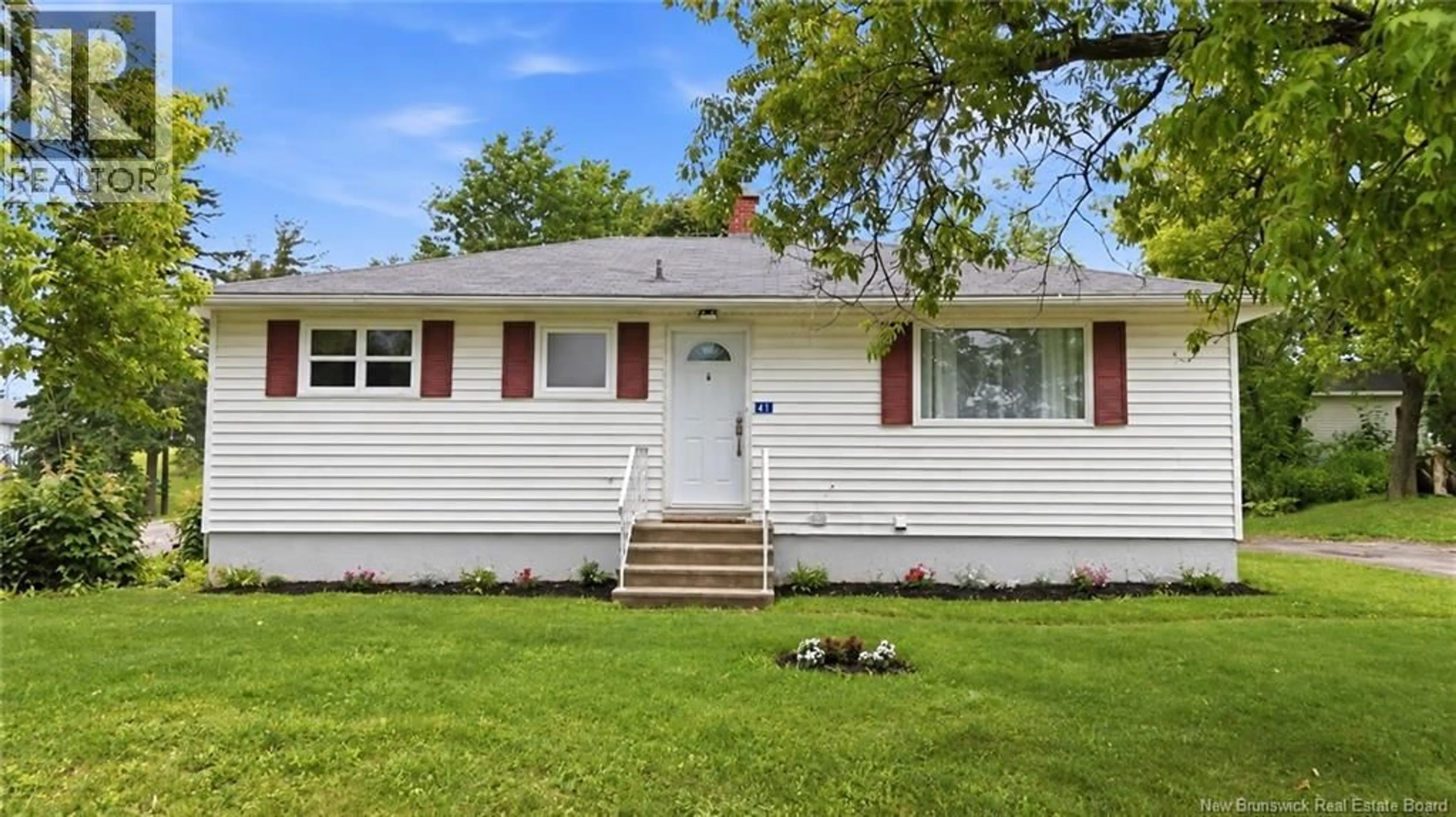Home with vinyl exterior material, street for 41 HIGHLANDVIEW ROAD, Moncton New Brunswick E1A2L1