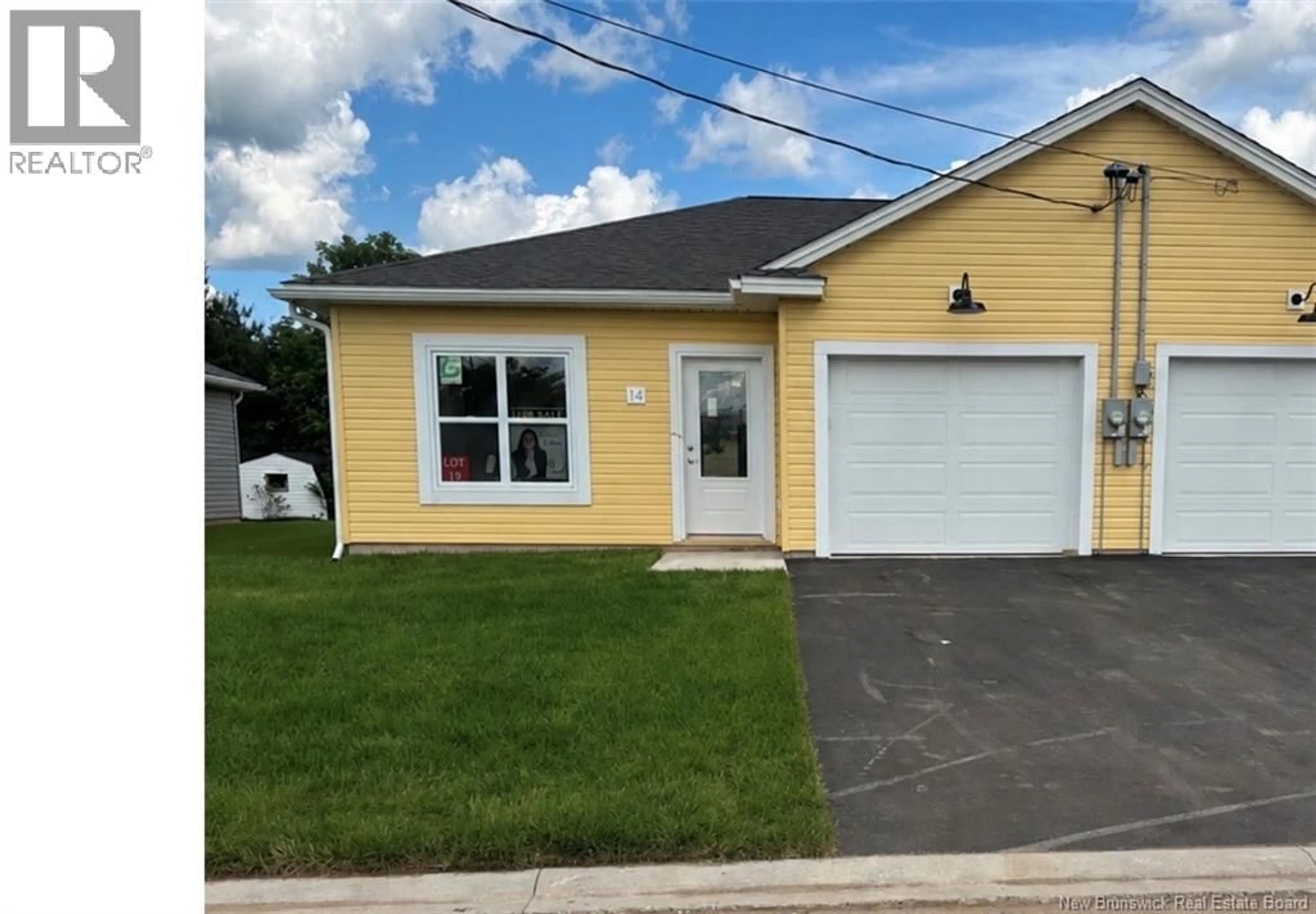 Home with vinyl exterior material, street for 14 OTTY AVENUE, Sussex New Brunswick E4E0M5