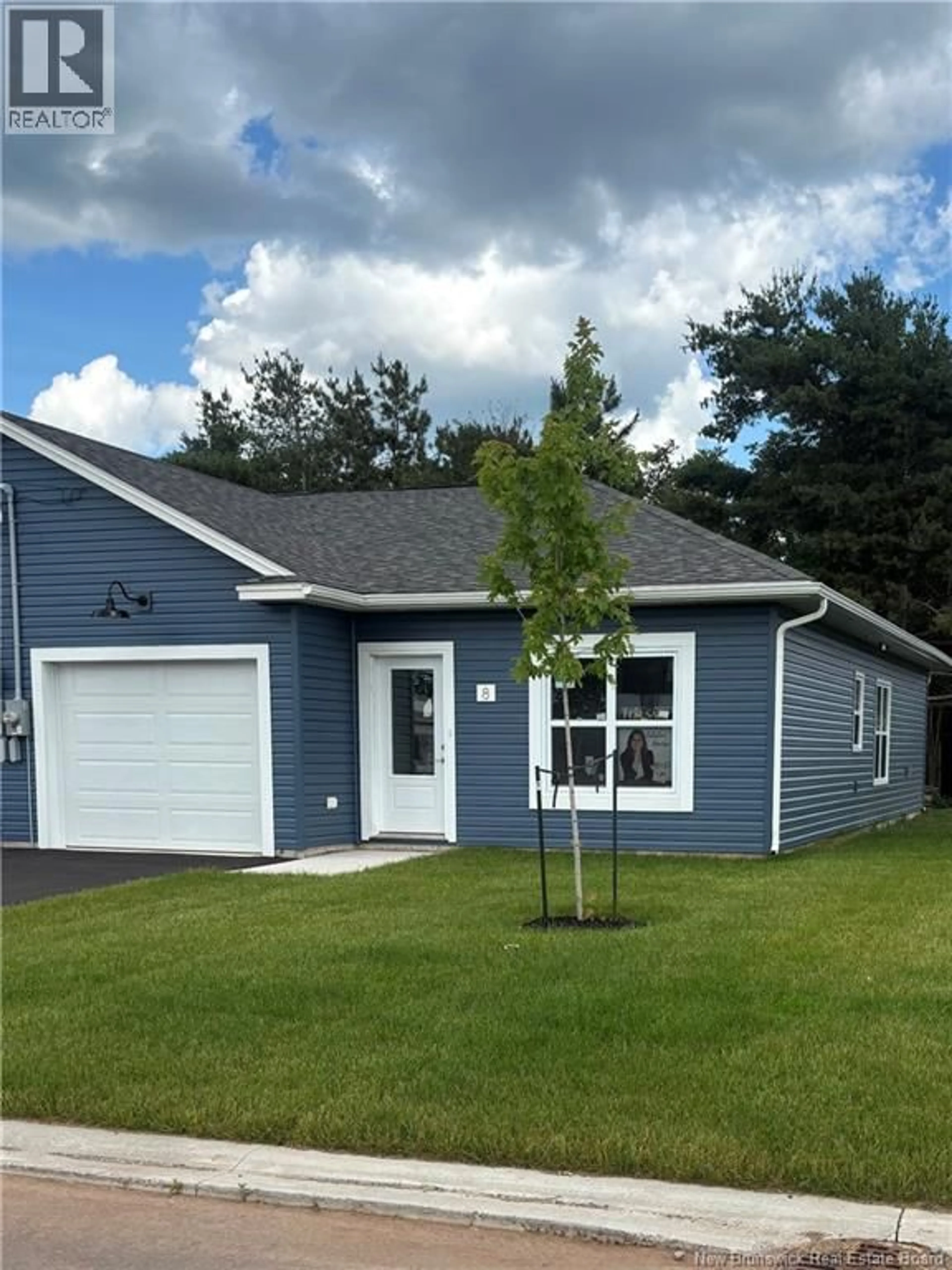 Home with vinyl exterior material, street for 8 OTTY AVENUE, Sussex New Brunswick E4E0M5