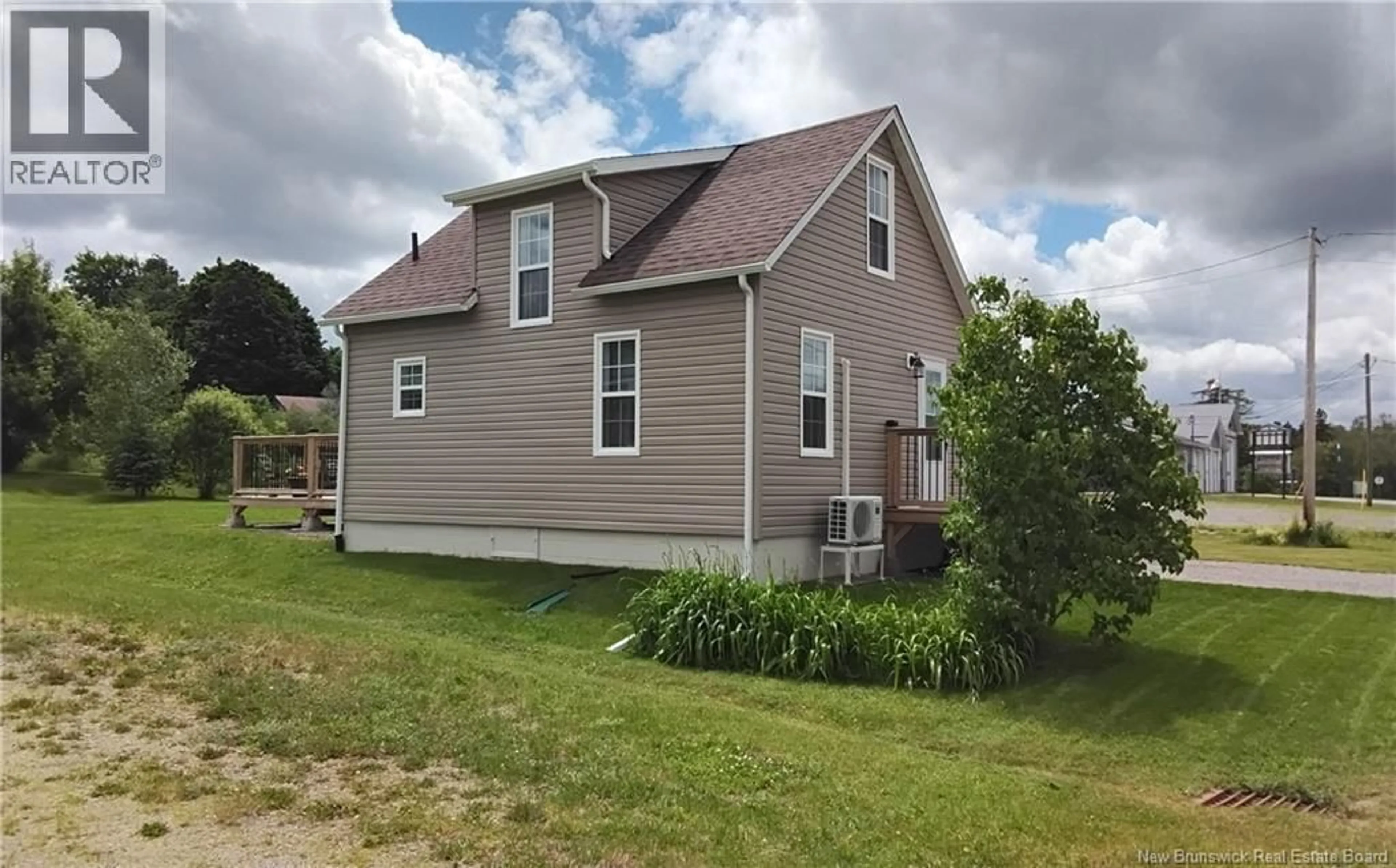 Home with vinyl exterior material, street for 10 GOWLAND MOUNTAIN ROAD, Elgin New Brunswick E4Z1T1