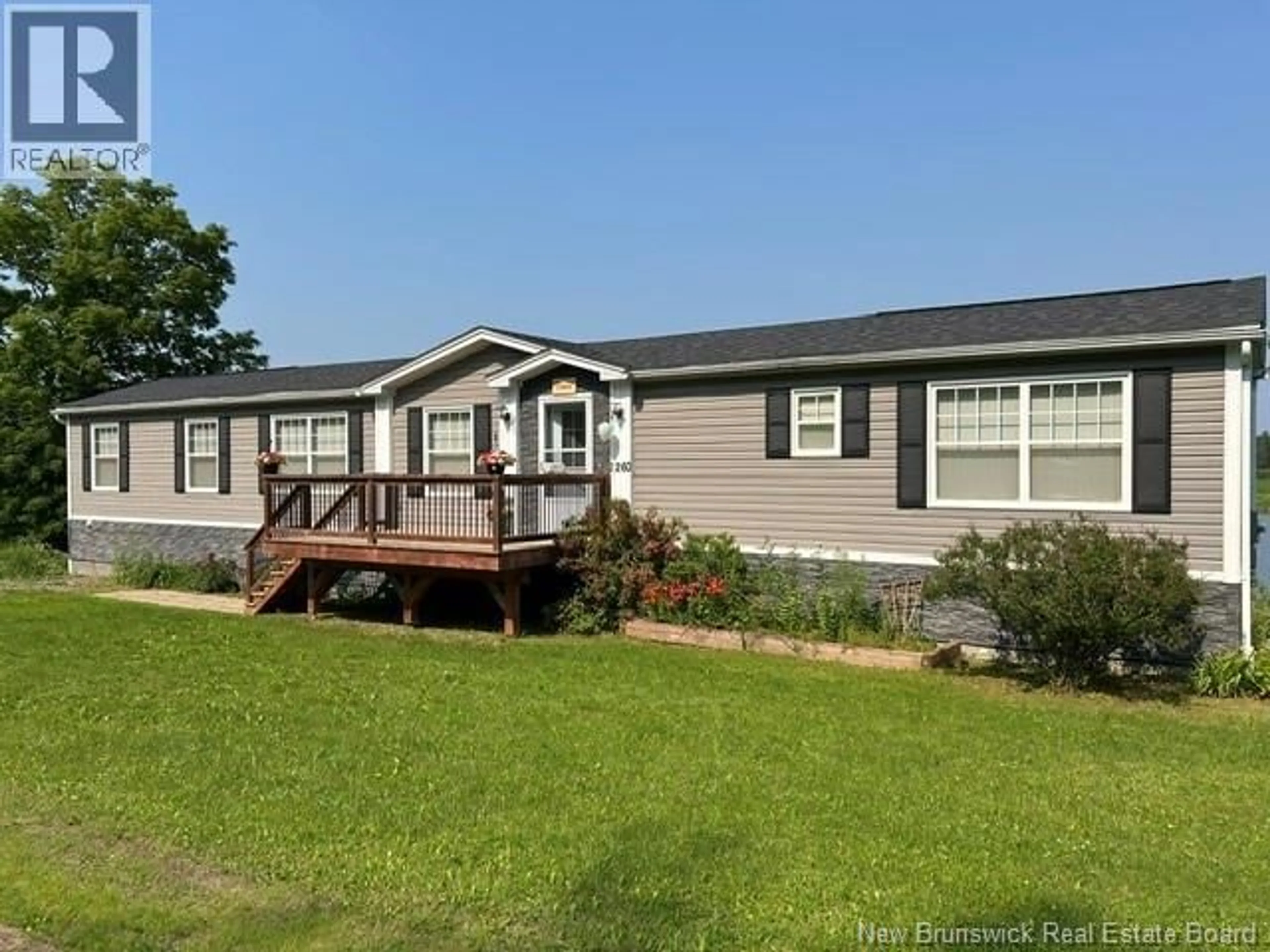 Home with vinyl exterior material, water/lake/river/ocean view for 1260 ROUTE 565, Moose Mountain New Brunswick E7J1S2